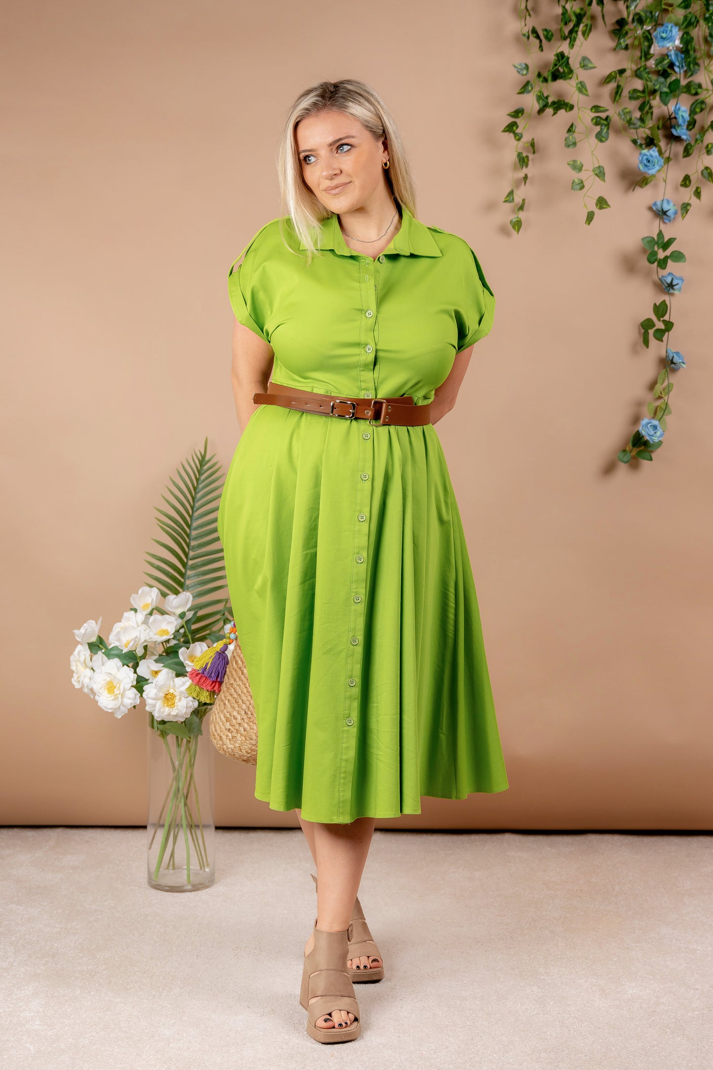 Carol - zelena haljina u stilu košulje sa remenom