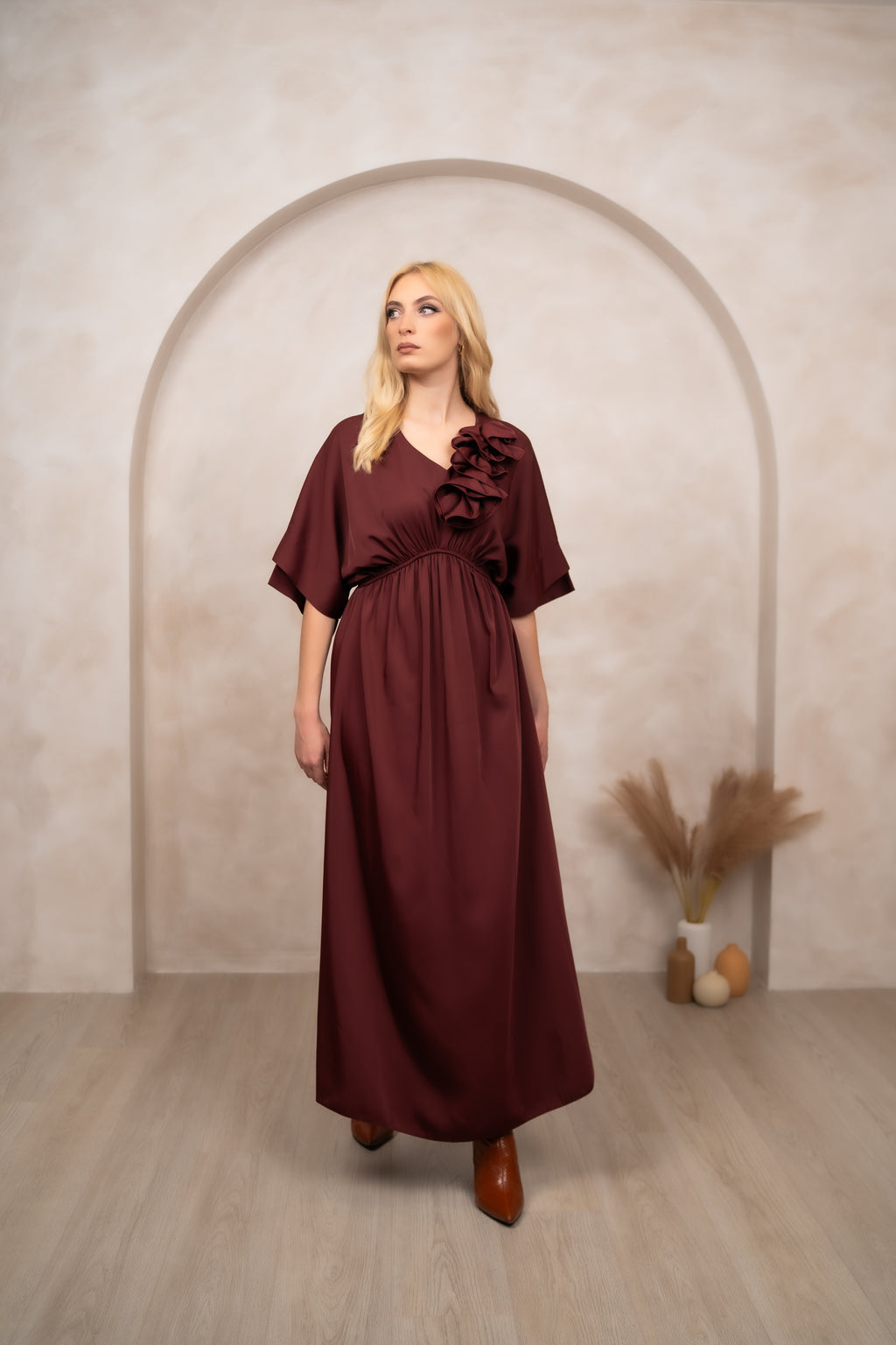 Amara haljina – elegancija koja govori sama za sebe