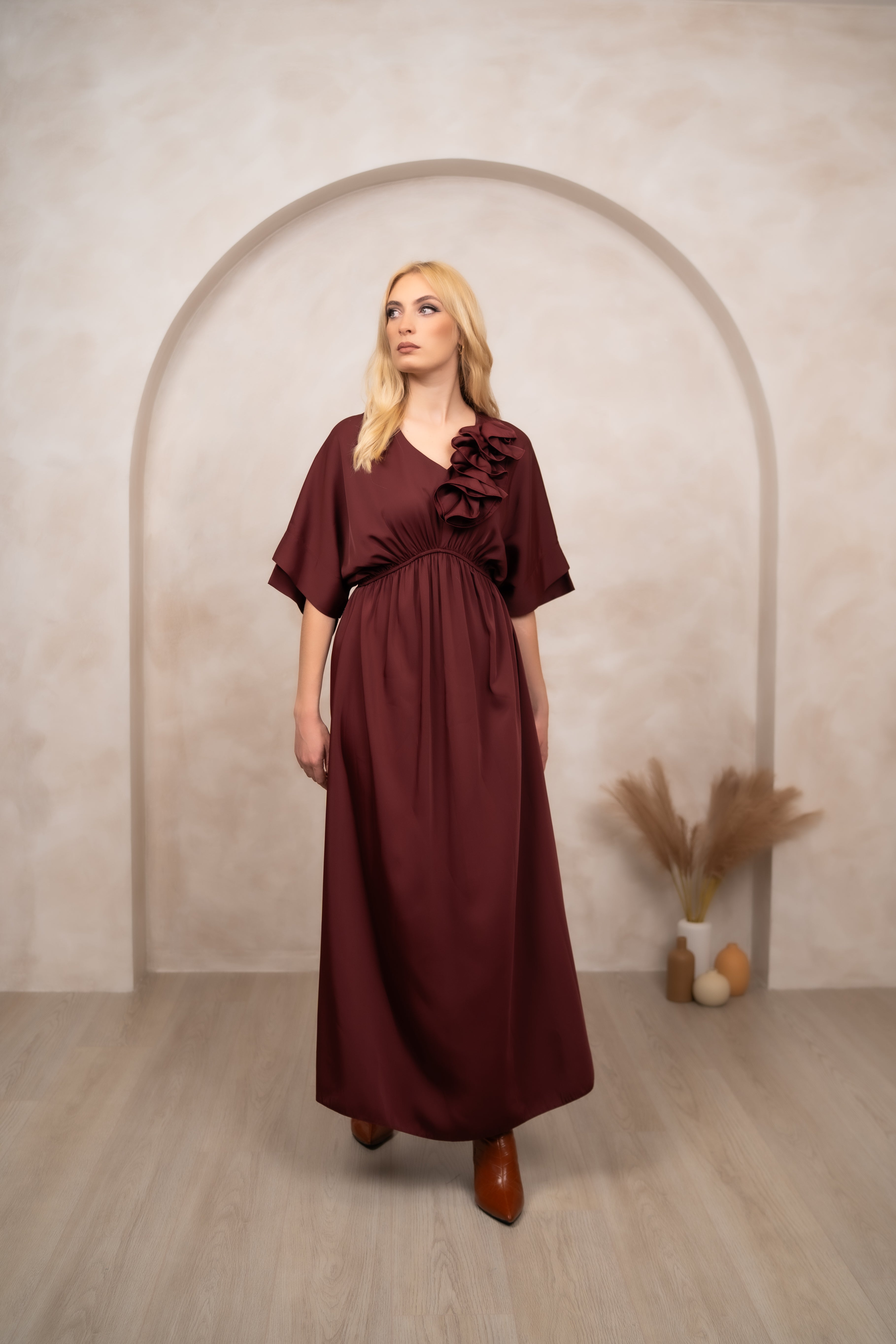 Amara haljina – elegancija koja govori sama za sebe