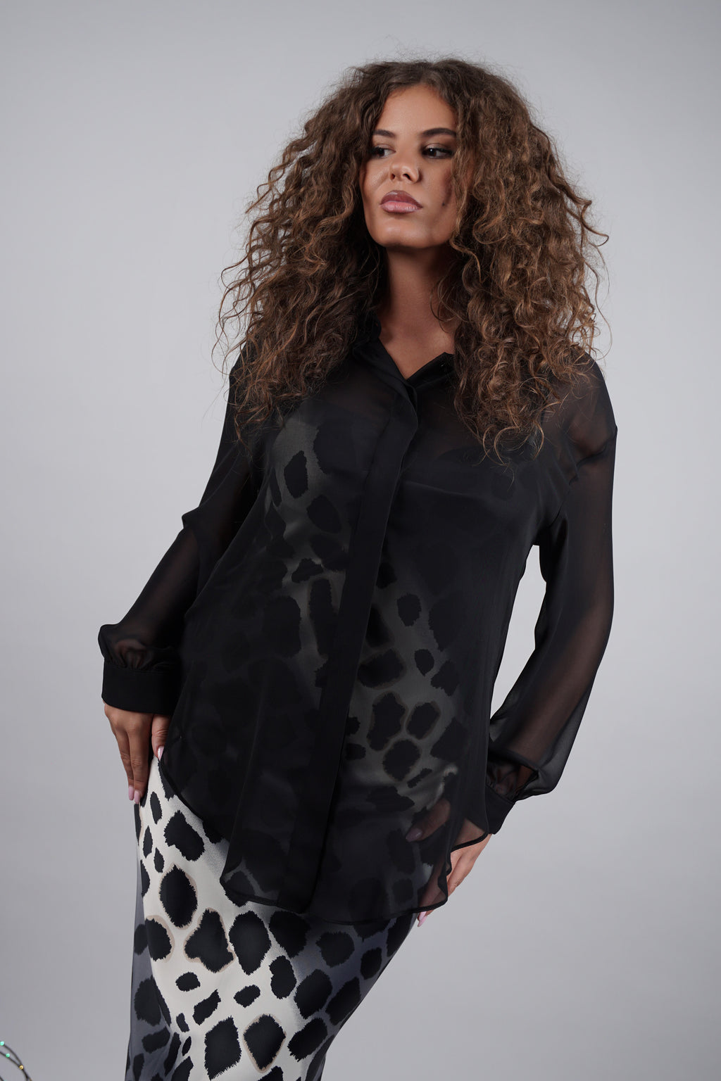 Komplet “Urban Wild” – slip haljina + prozirna košulja