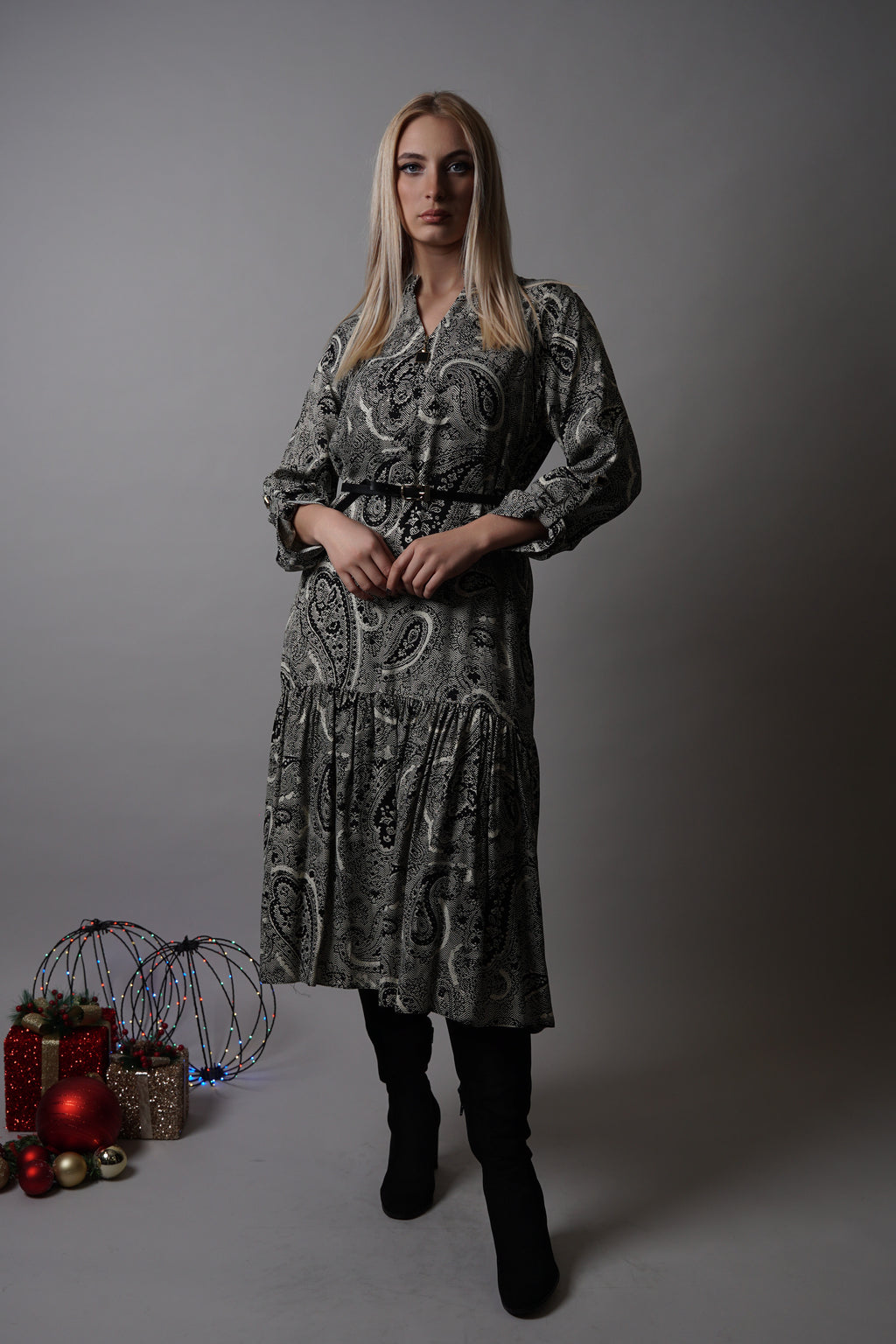 Maya – moderna pamučna haljina s unikatnim dezenom