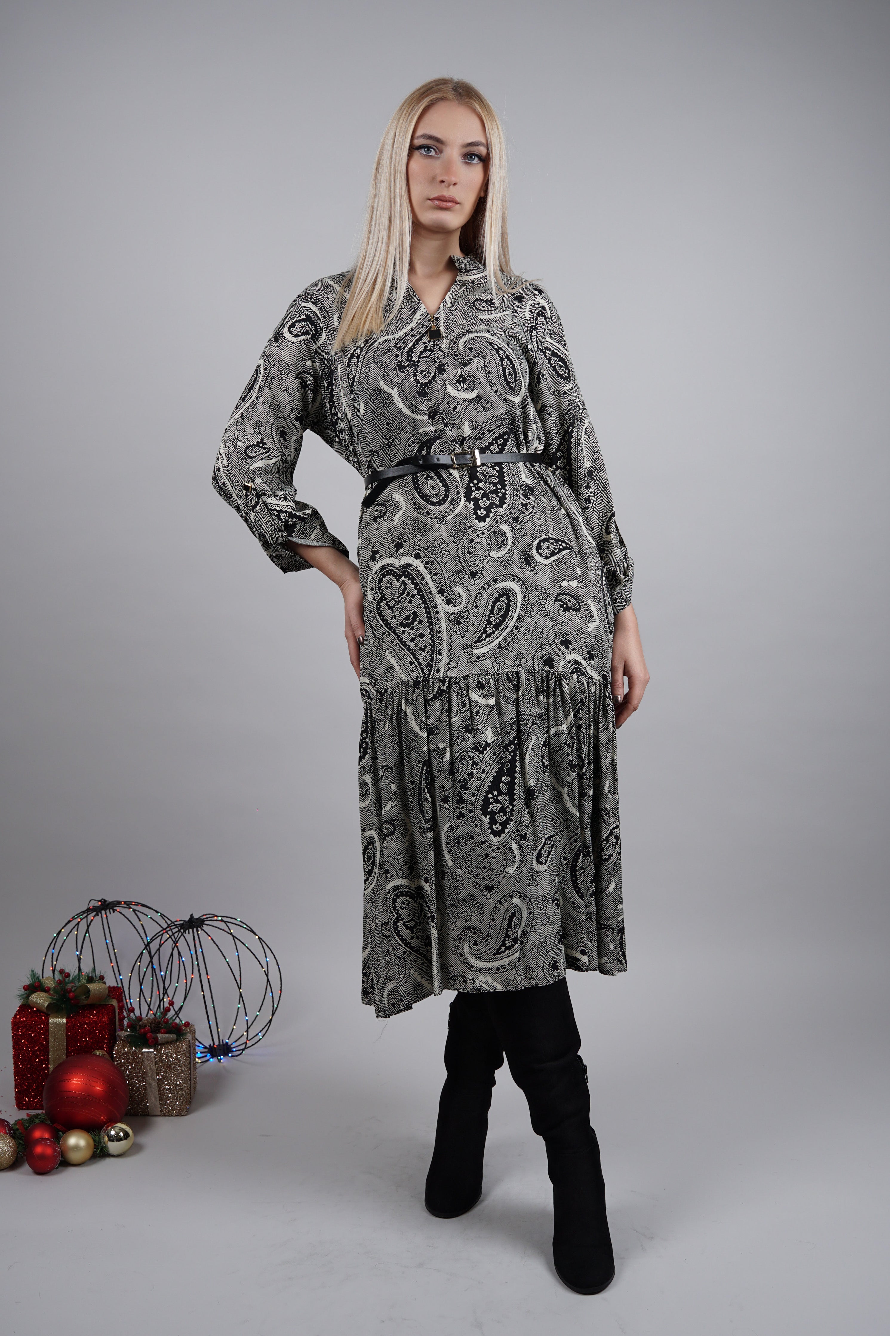 Maya – moderna pamučna haljina s unikatnim dezenom