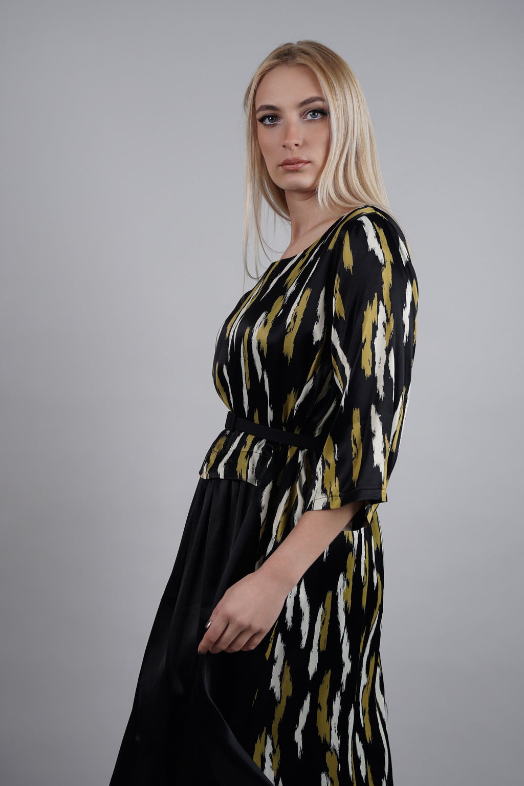 Zoya haljina - vibrantan print za samouvjeren izgled