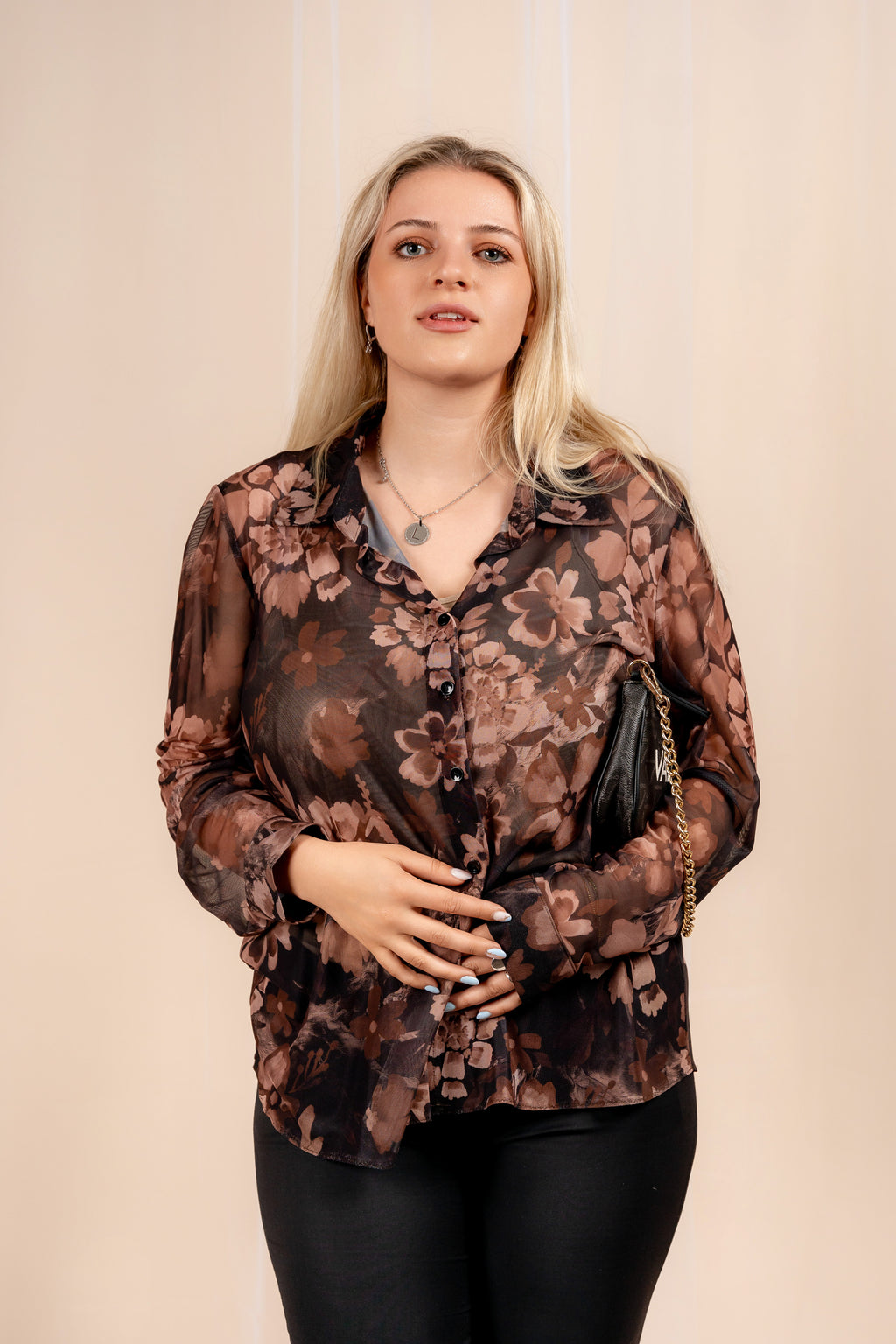 Anelia - smeđa košulja