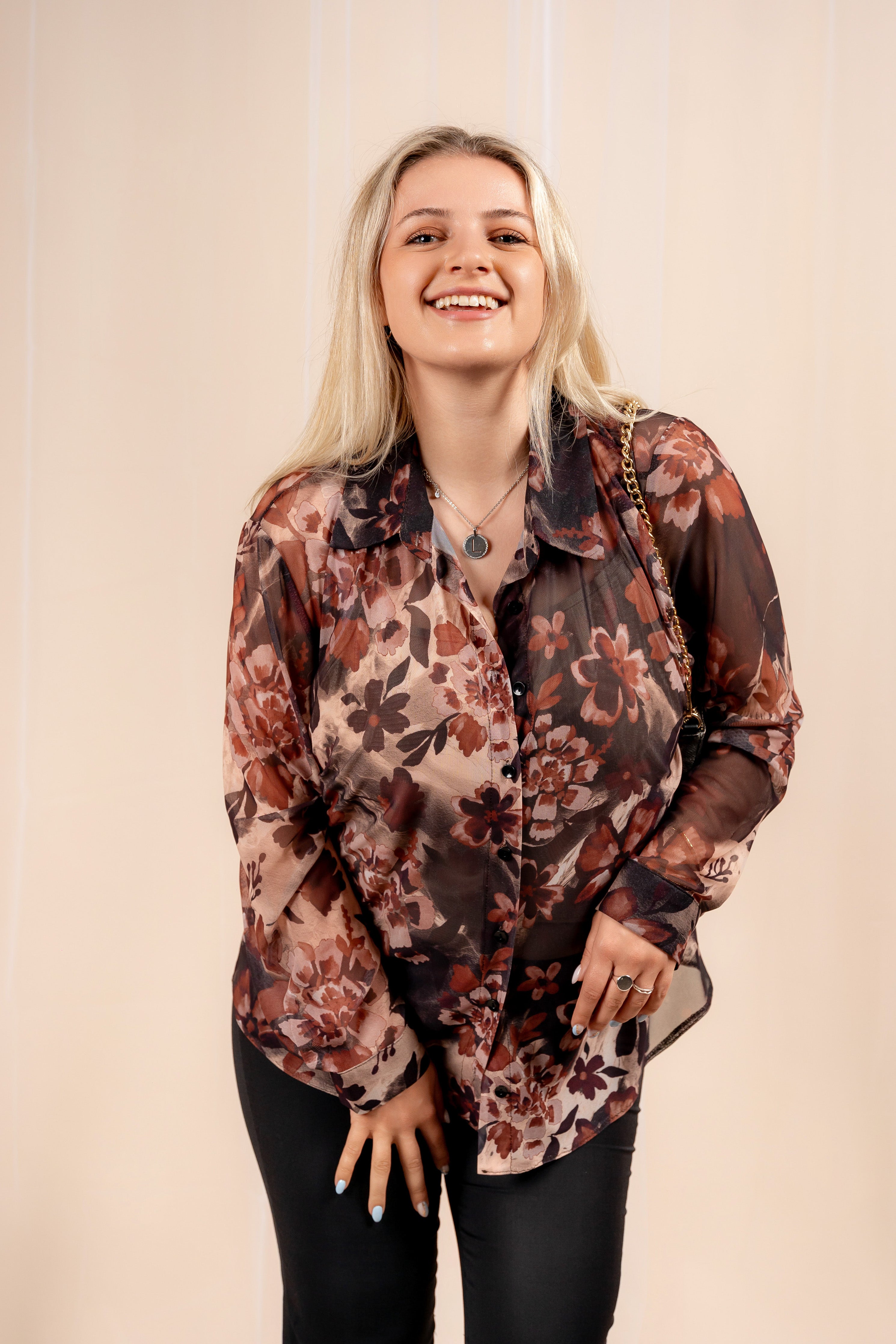 Anelia - smeđa košulja
