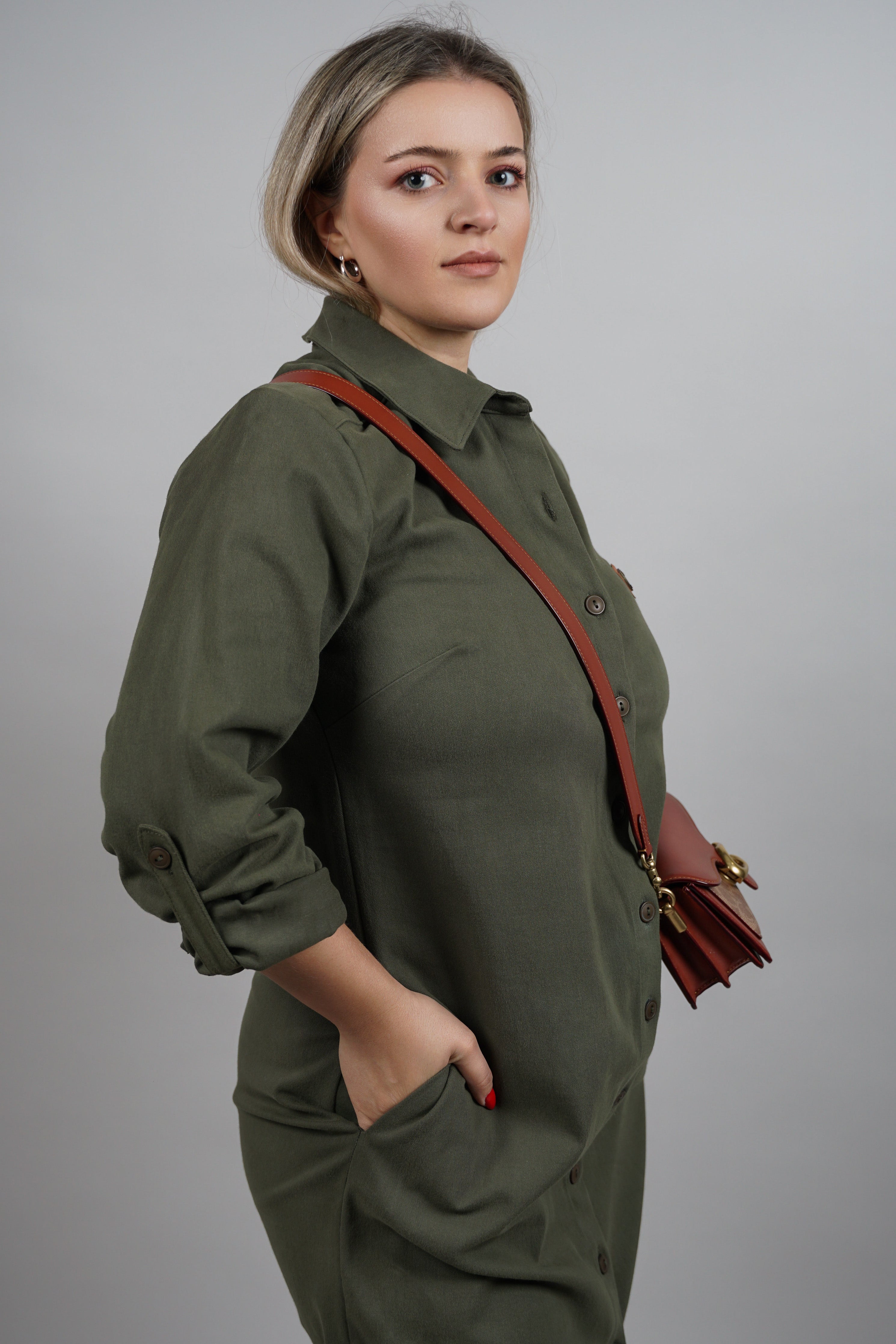 Viola - zelena pamučna haljina s naglašenim strukom