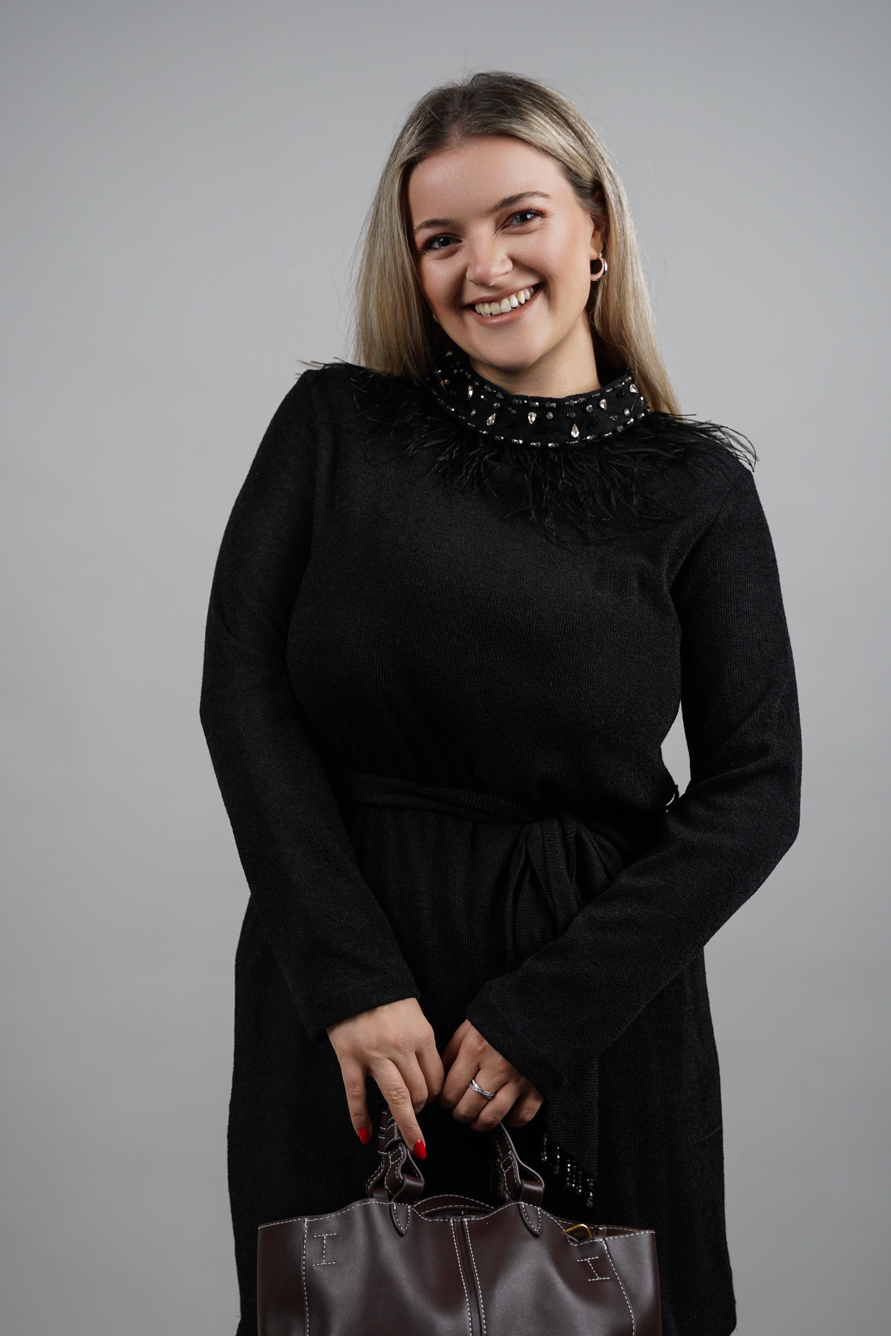 Black Comfort Chic – elegantni crni komplet