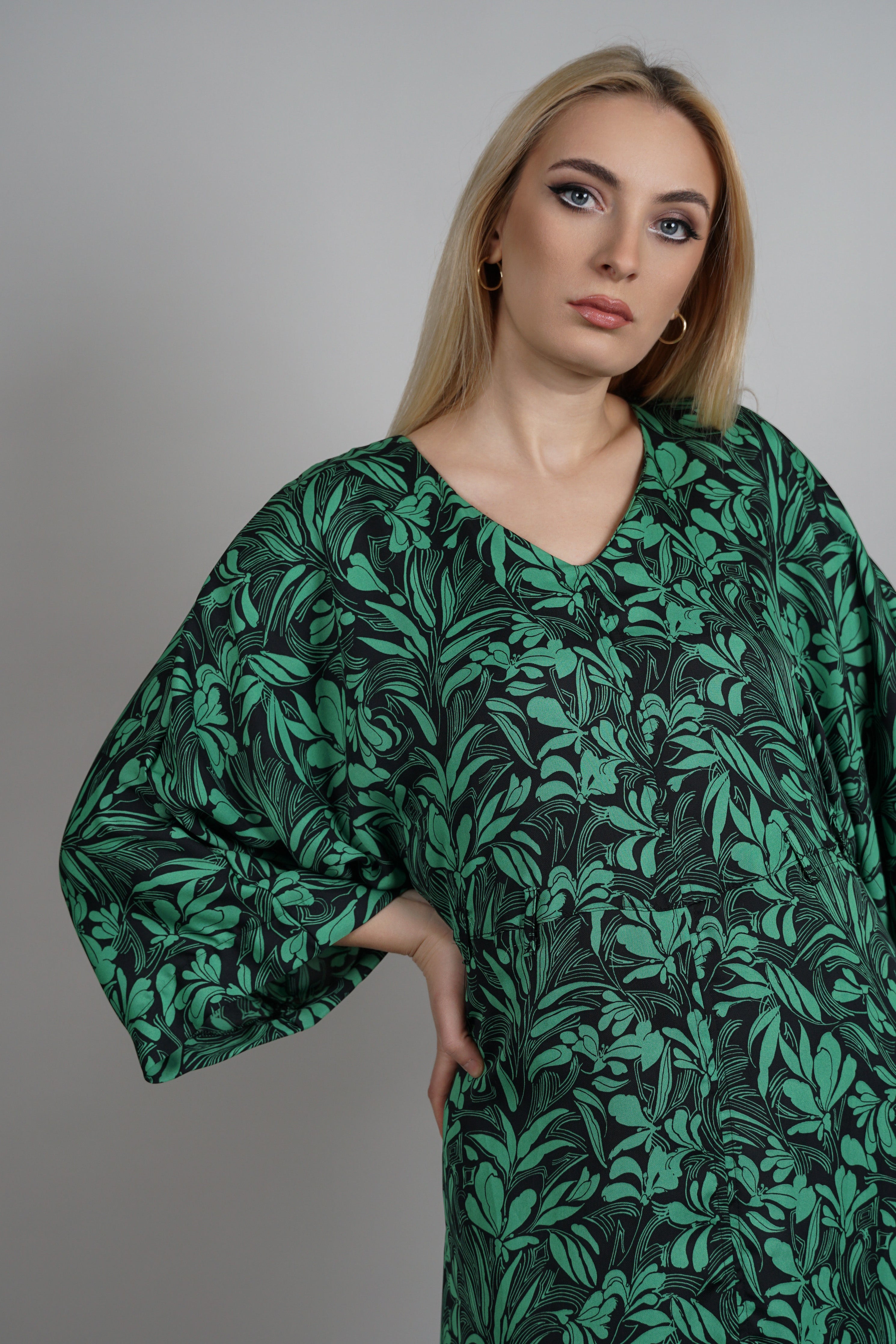 Terra - lepršava haljina u zelenim tonovima