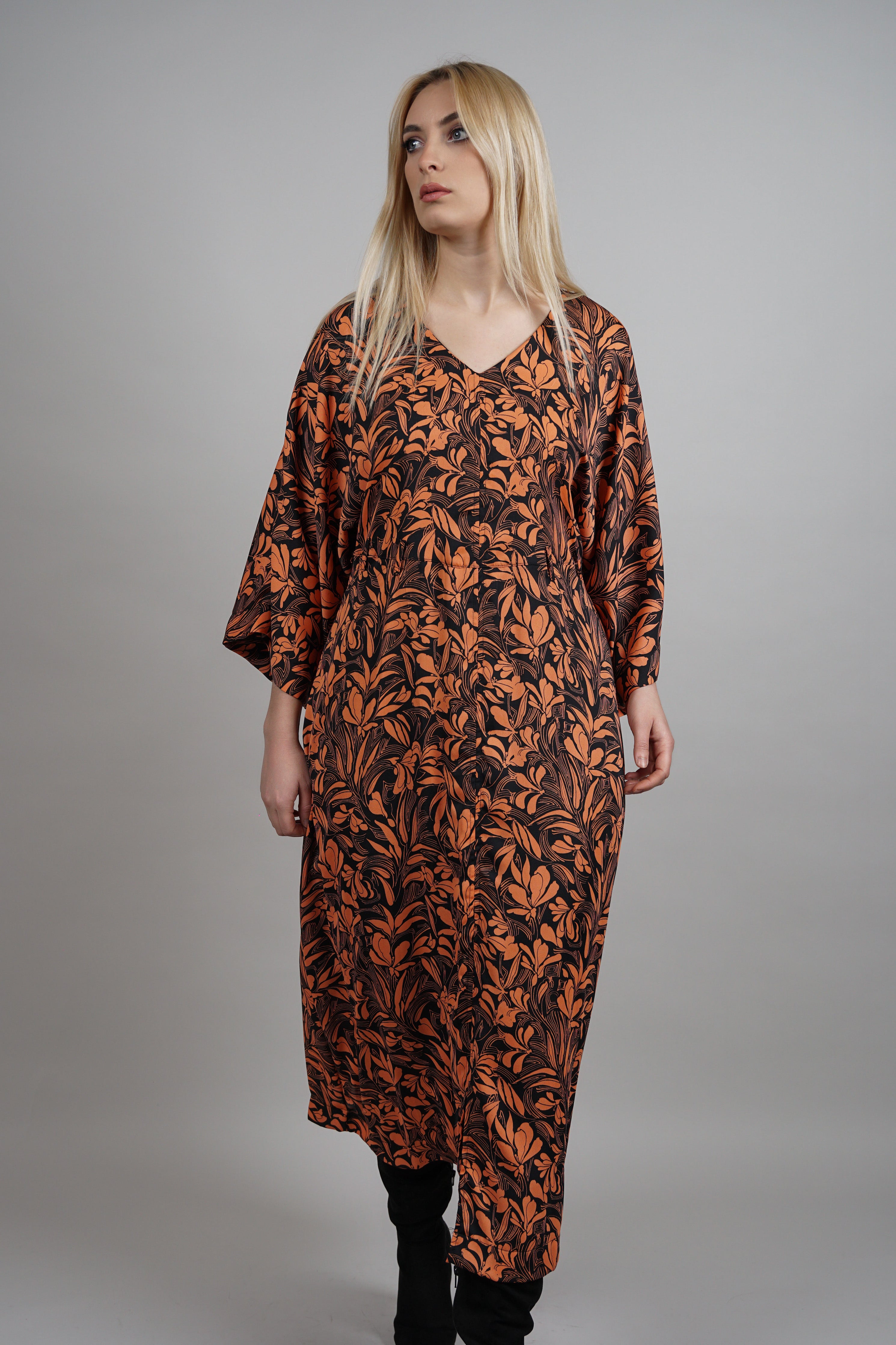 Terra - lepršava haljina u zemljanim tonovima