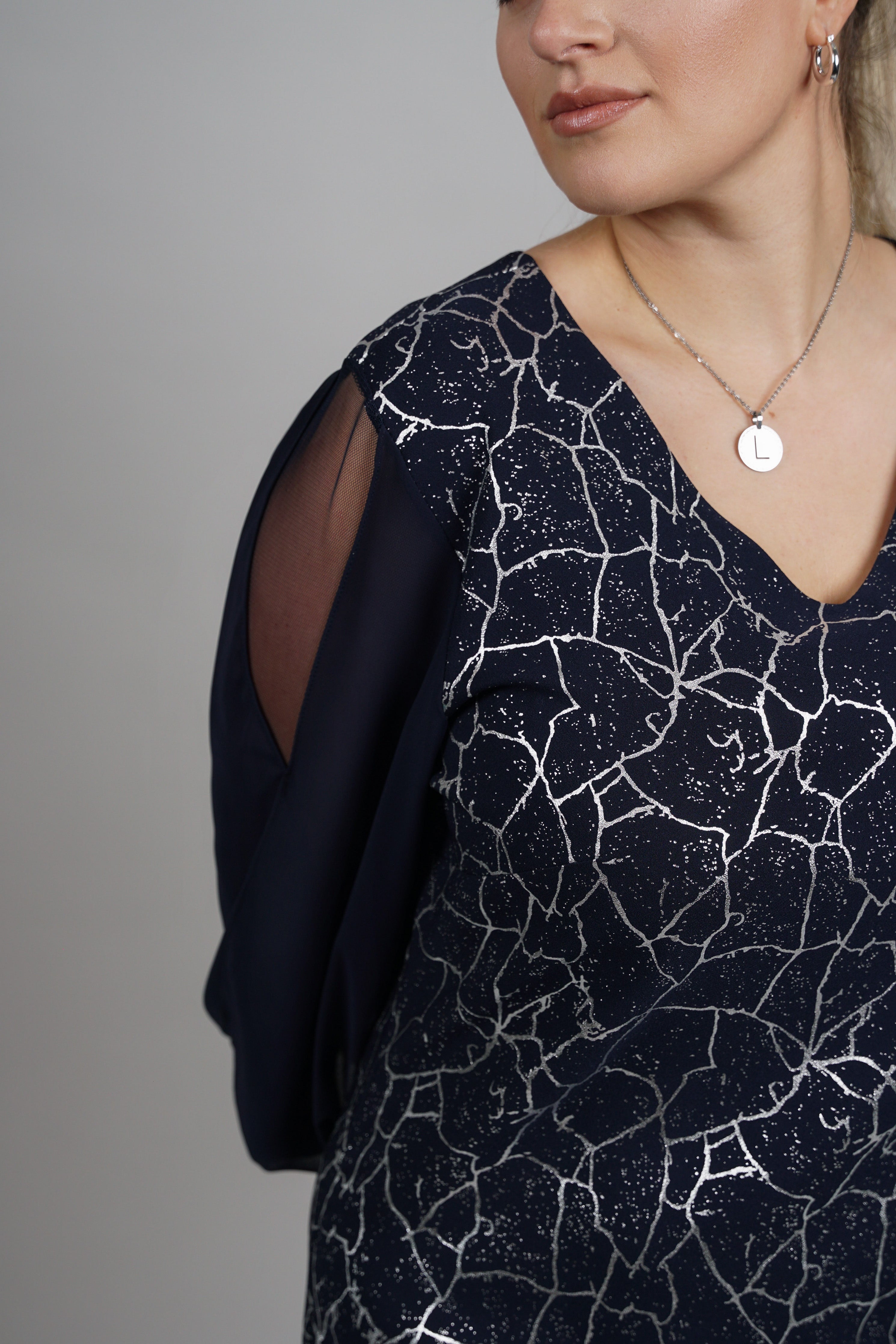 Astra – haljina za večernju i poslovnu eleganciju