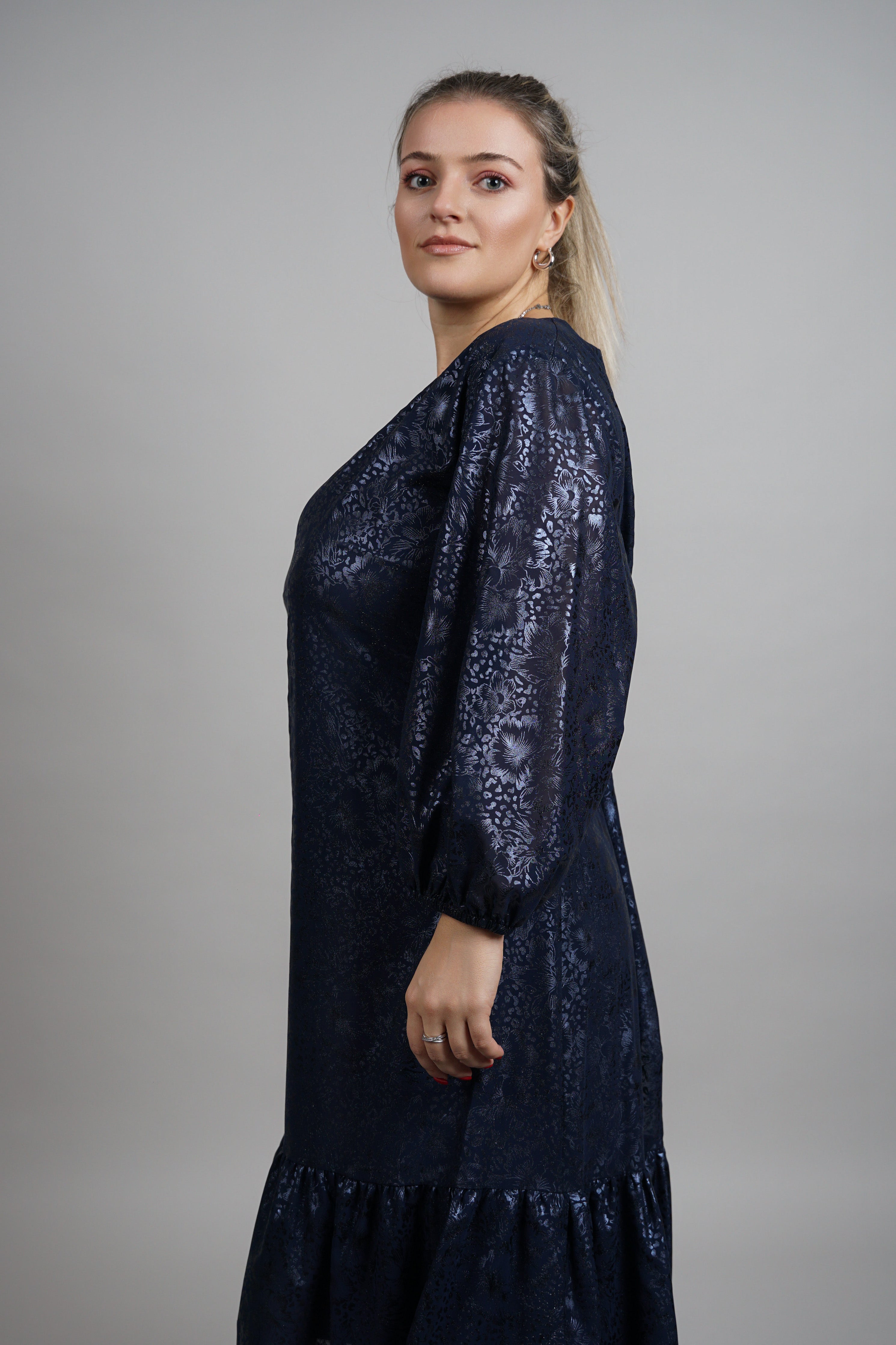 Elara haljina – elegantni print s romantičnim printom
