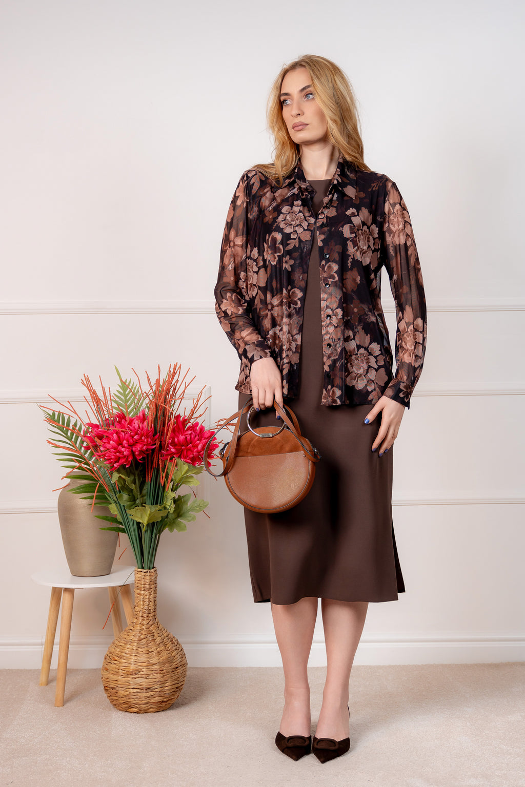 Anelia – smeđa elegantna midi haljina