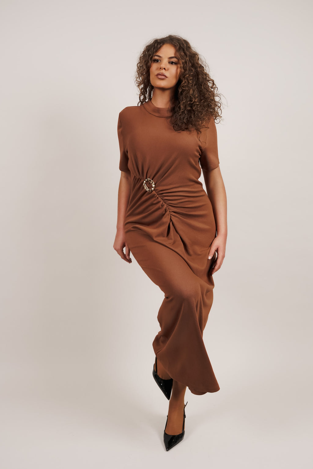 Molly - viskozna haljina koja ističe figuru