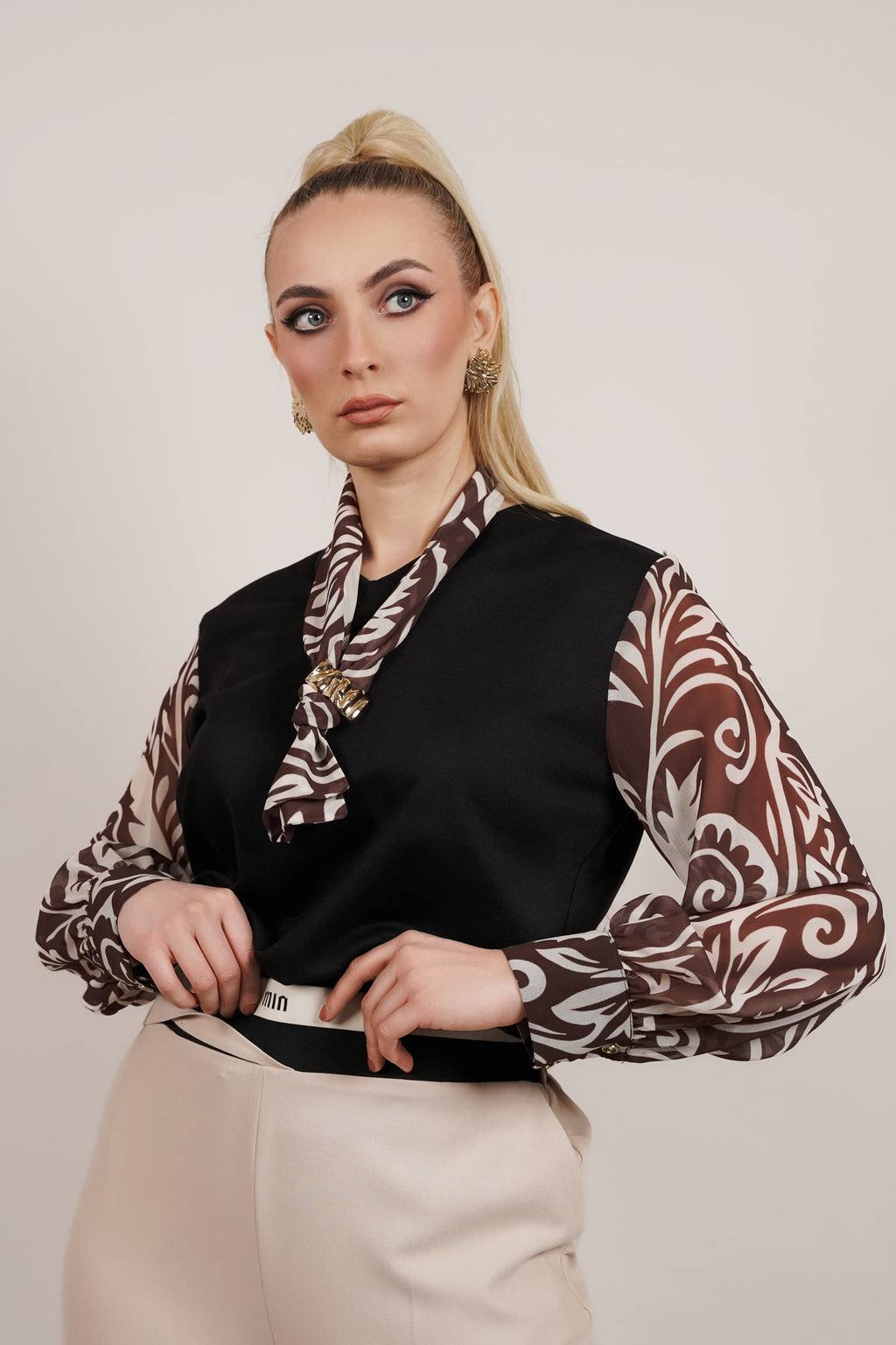 Noelle bluza s maramom - bež