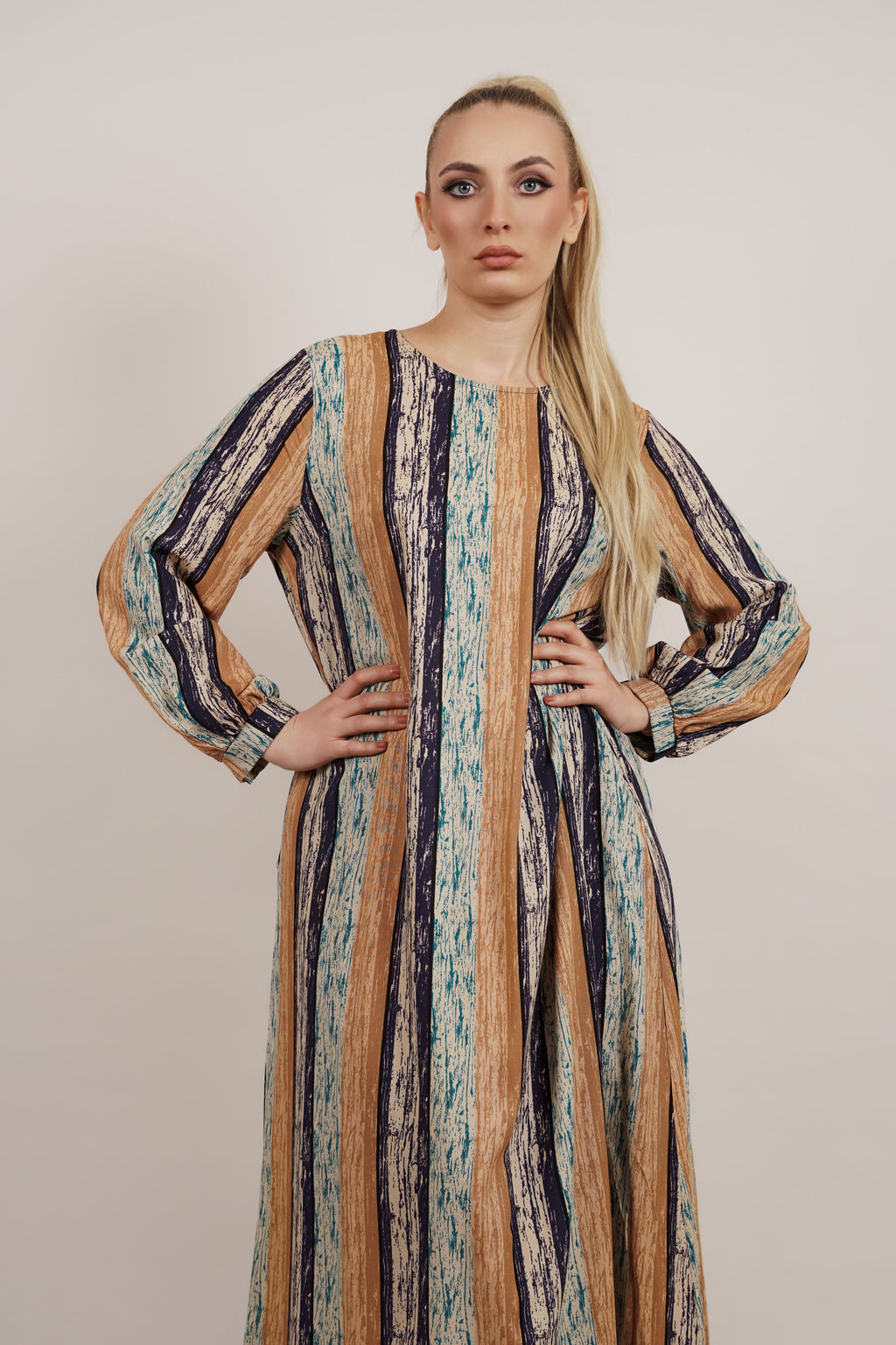 Boho Stripes Maxi – ležerna elegancija u pokretu