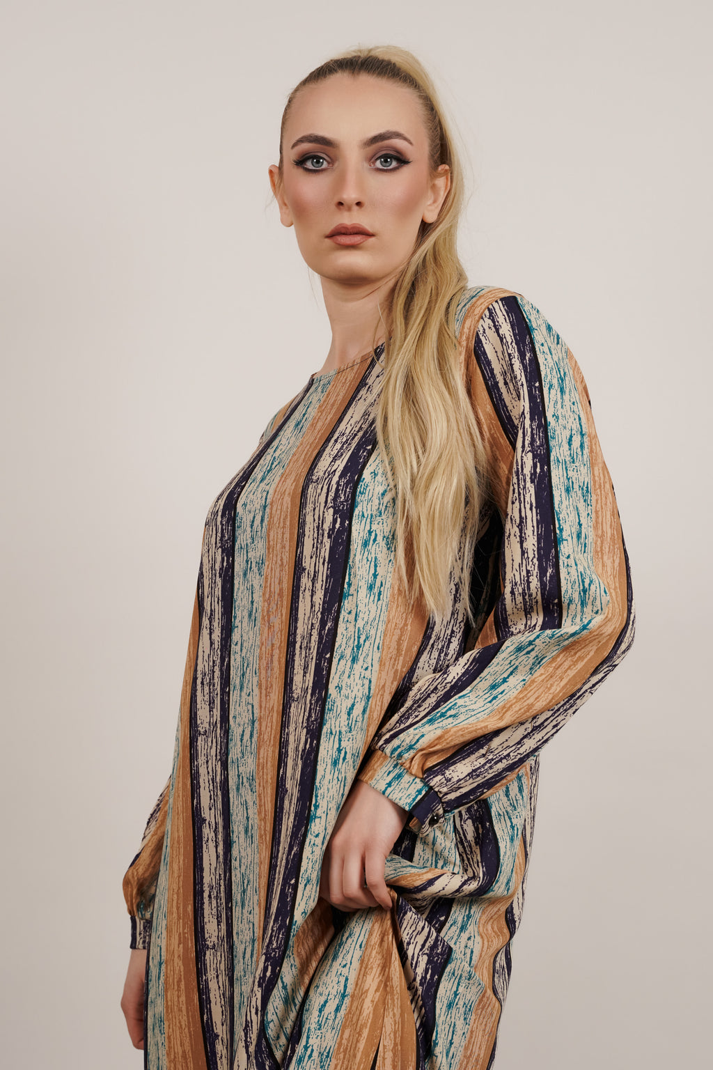 Boho Stripes Maxi – ležerna elegancija u pokretu