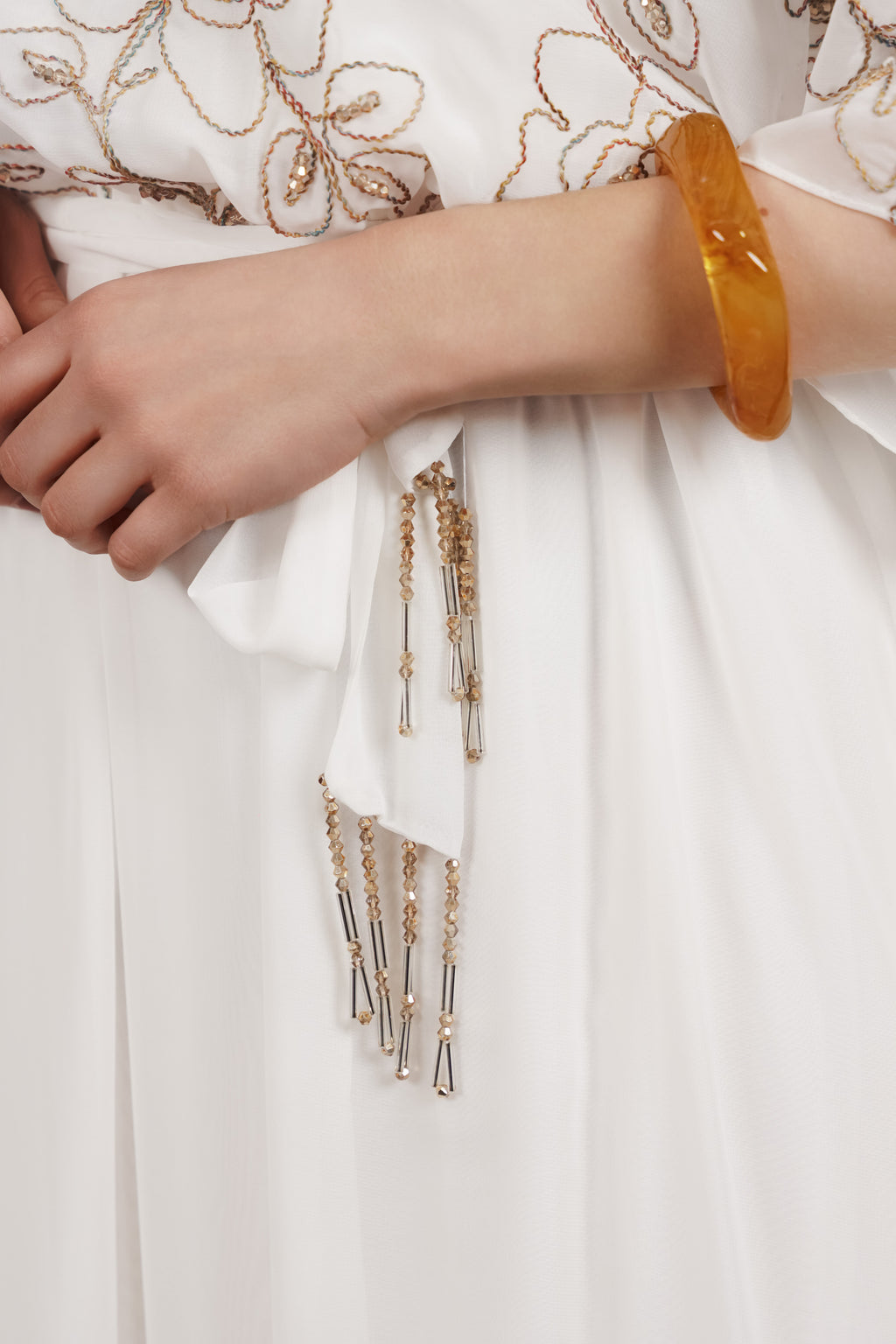 Bloom – lepršava maxi haljina sa vezom