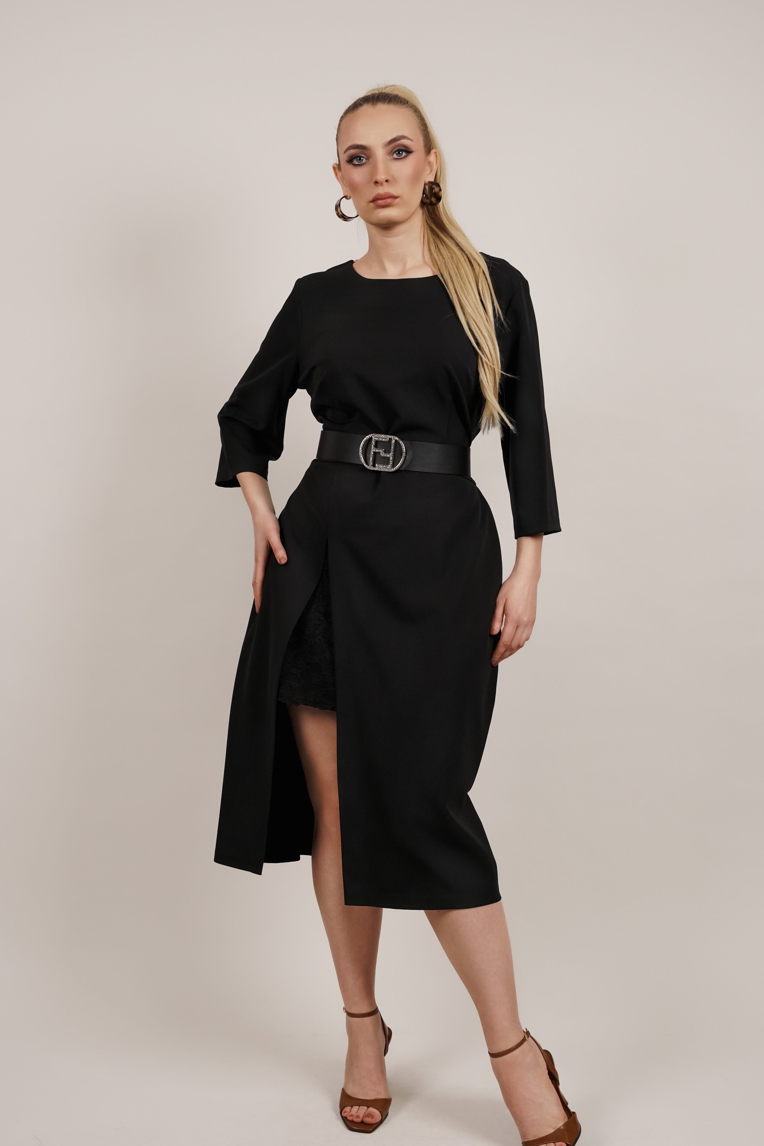 Eloe - haljina sa detaljima čipke