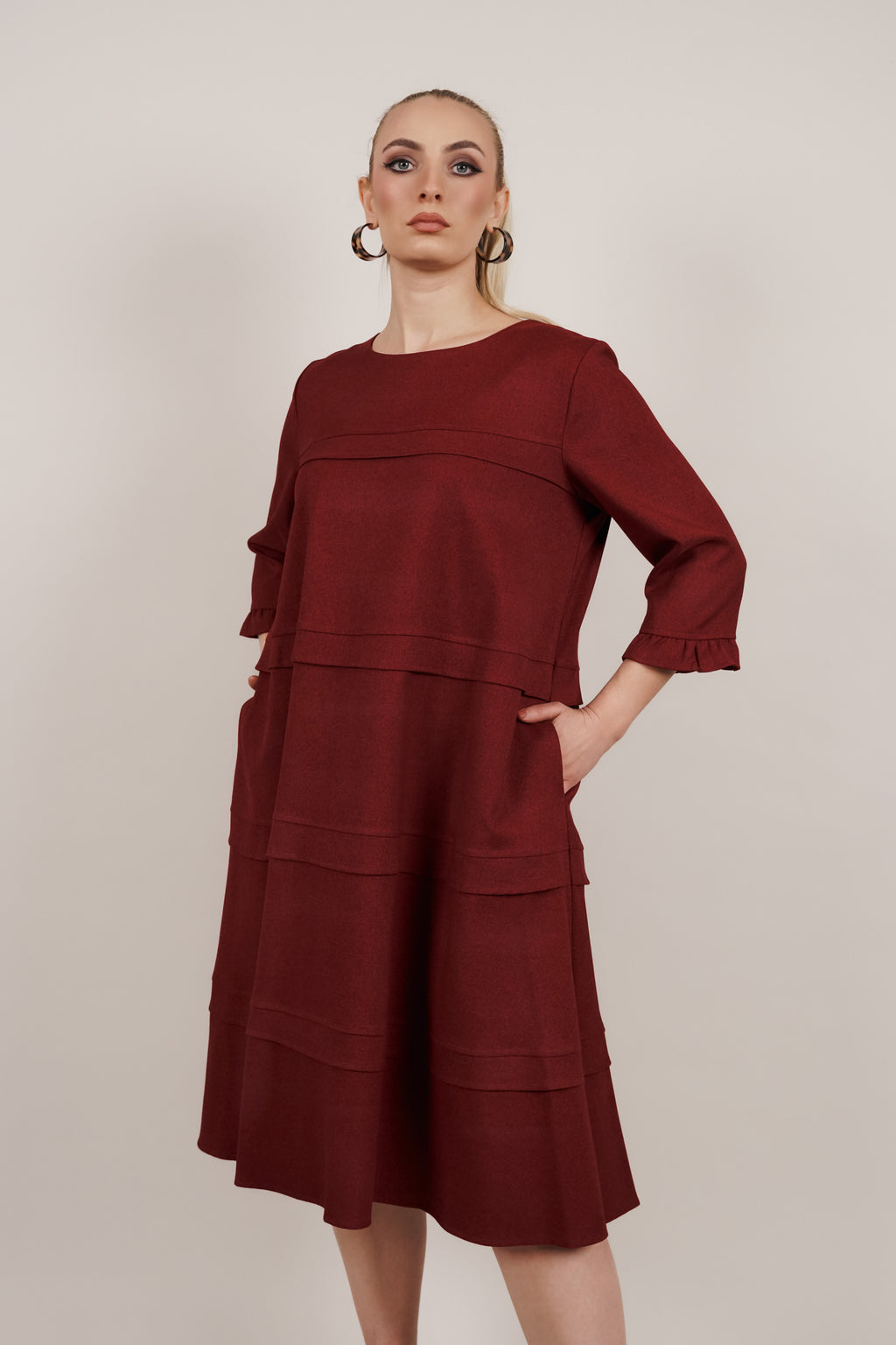Ruby - bordo pamučna haljina sa detaljima volana