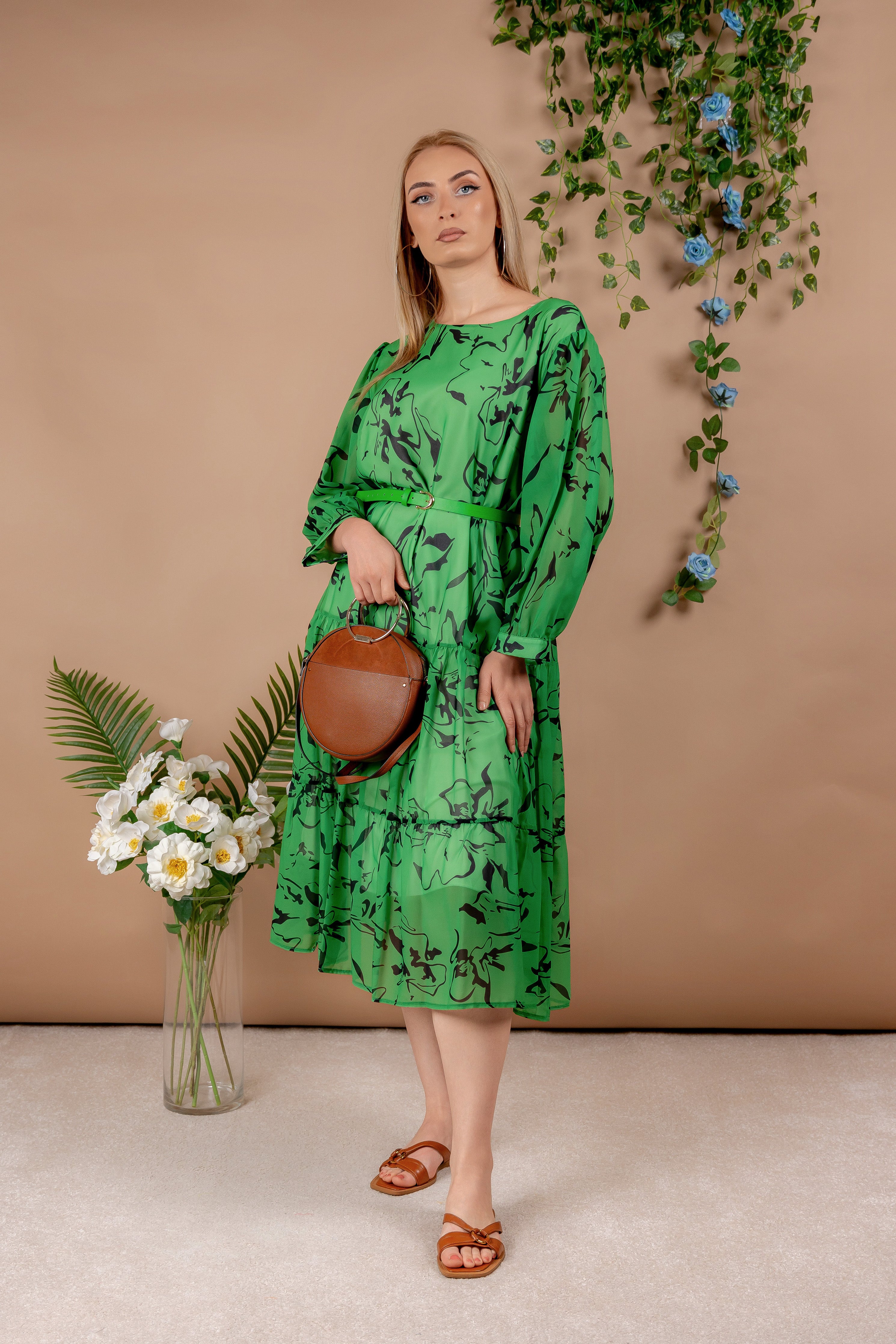 Luna – prozračna elegancija u zelenom tonu