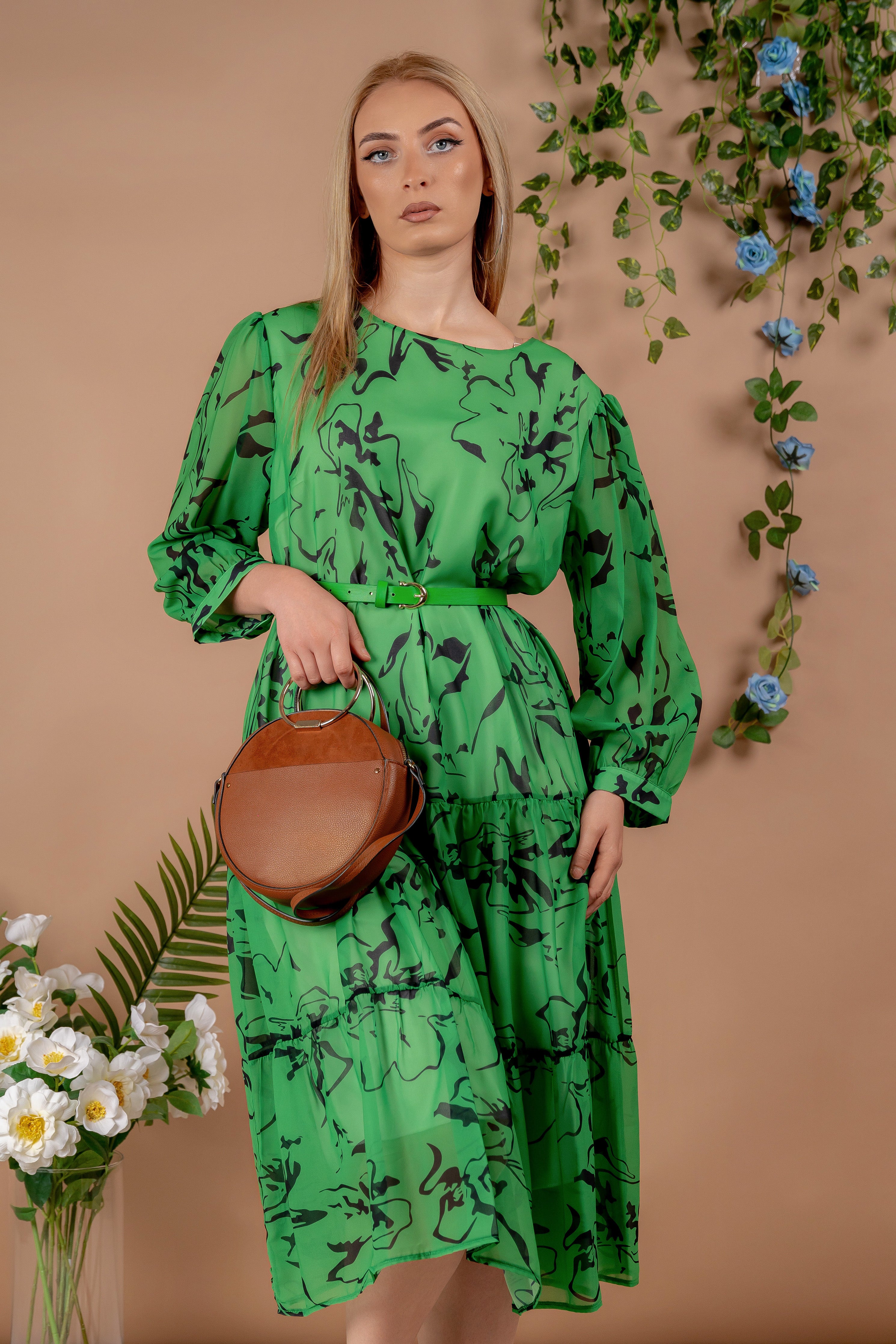 Luna – prozračna elegancija u zelenom tonu