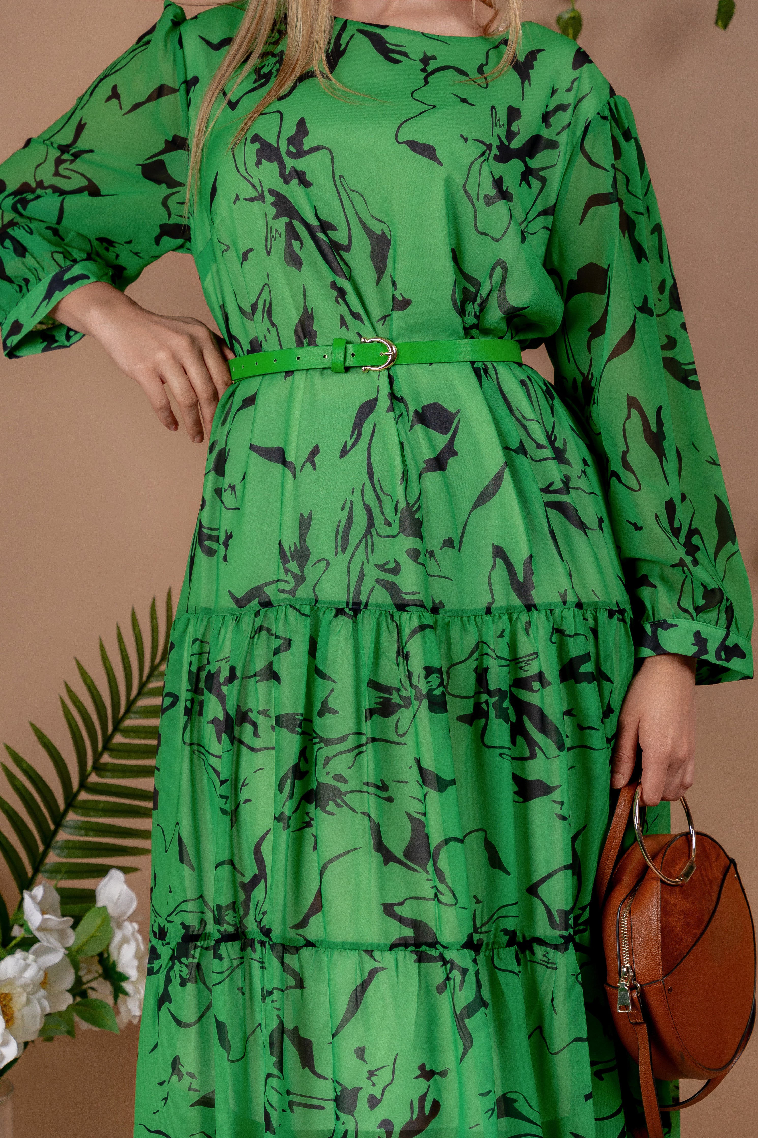 Luna – prozračna elegancija u zelenom tonu
