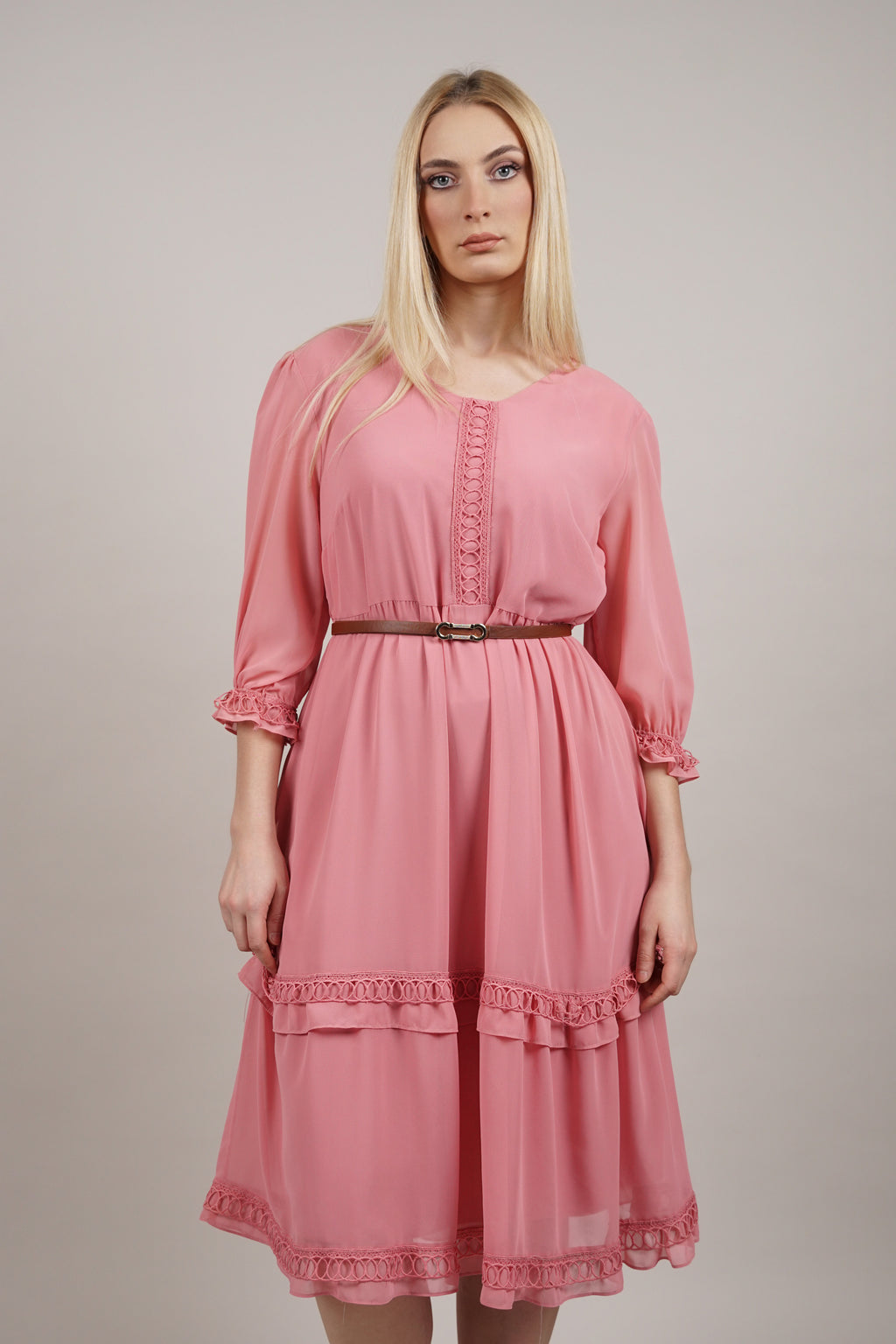 Valeria - romantična haljina u puderasto roze nijansi