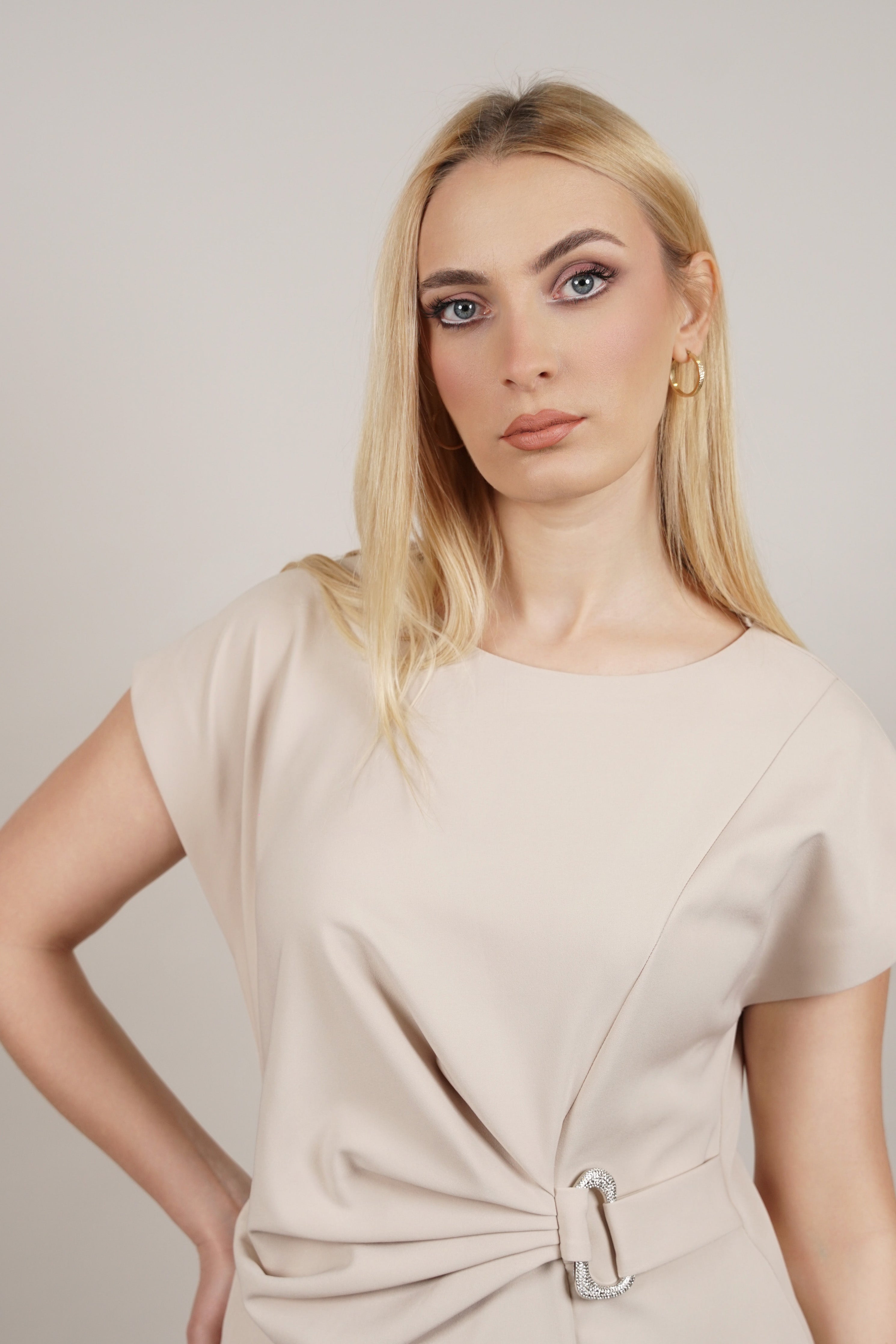 Ivory - haljina koja naglašava eleganciju