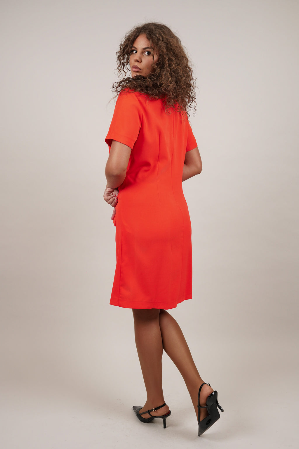 Luna – crvena pamučna haljina s mašnama i džepovima