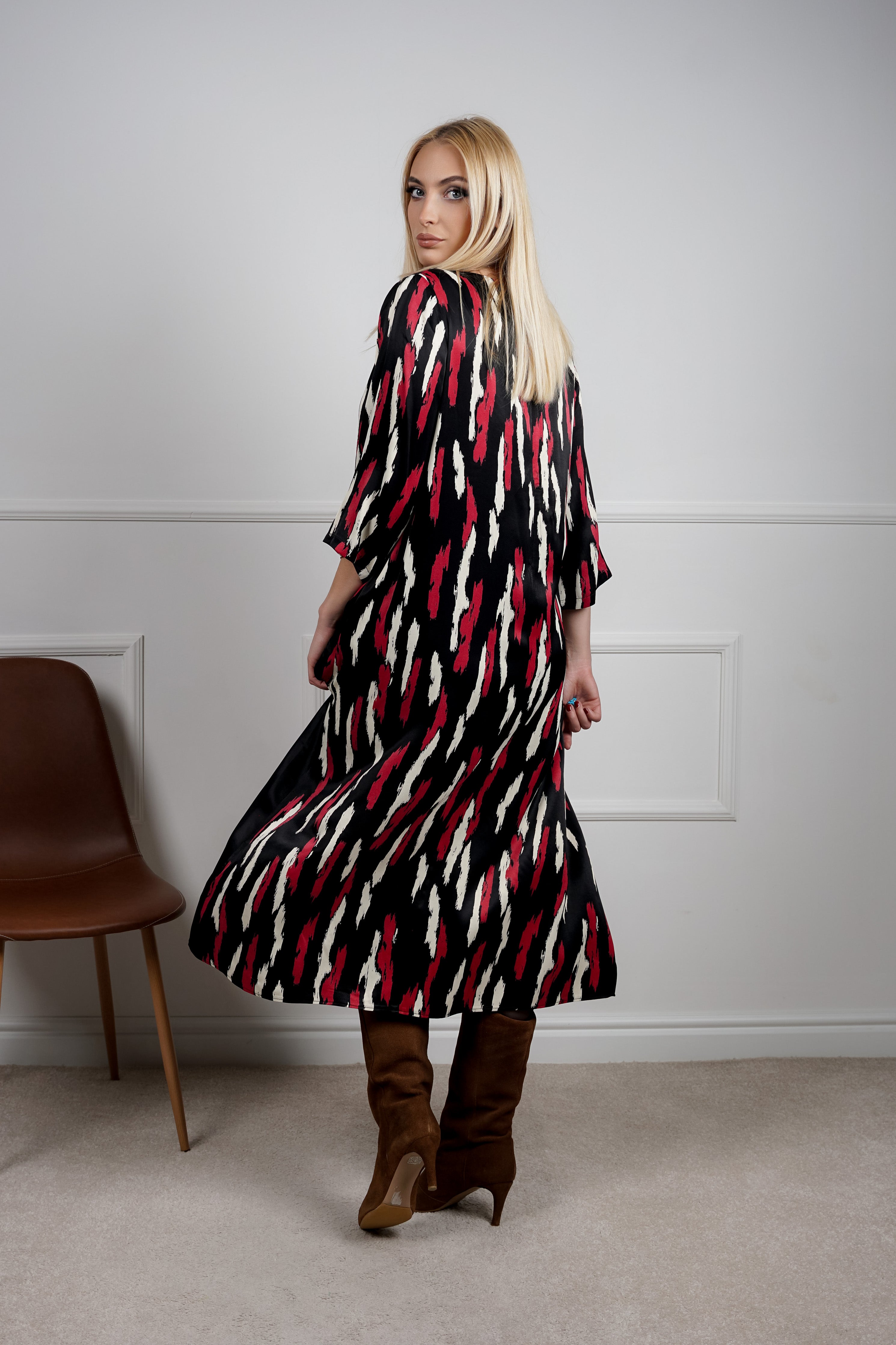 Zoya haljina - vibrantan print za samouvjeren izgled