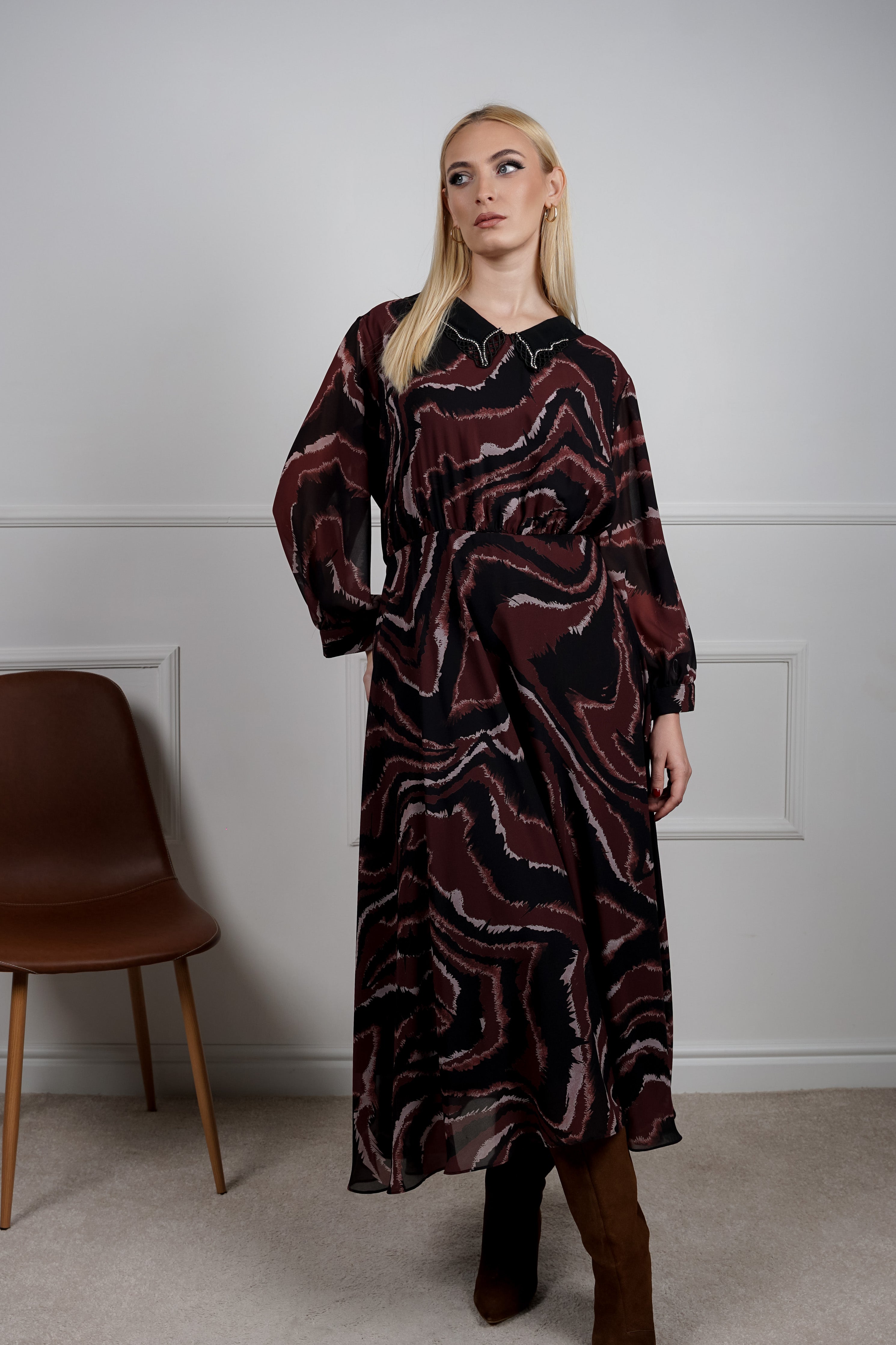 Marbelia haljina – linije koje oblikuju siluetu