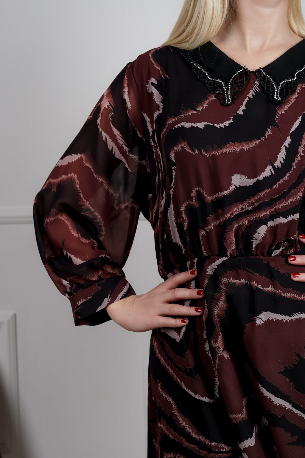 Marbelia haljina – linije koje oblikuju siluetu