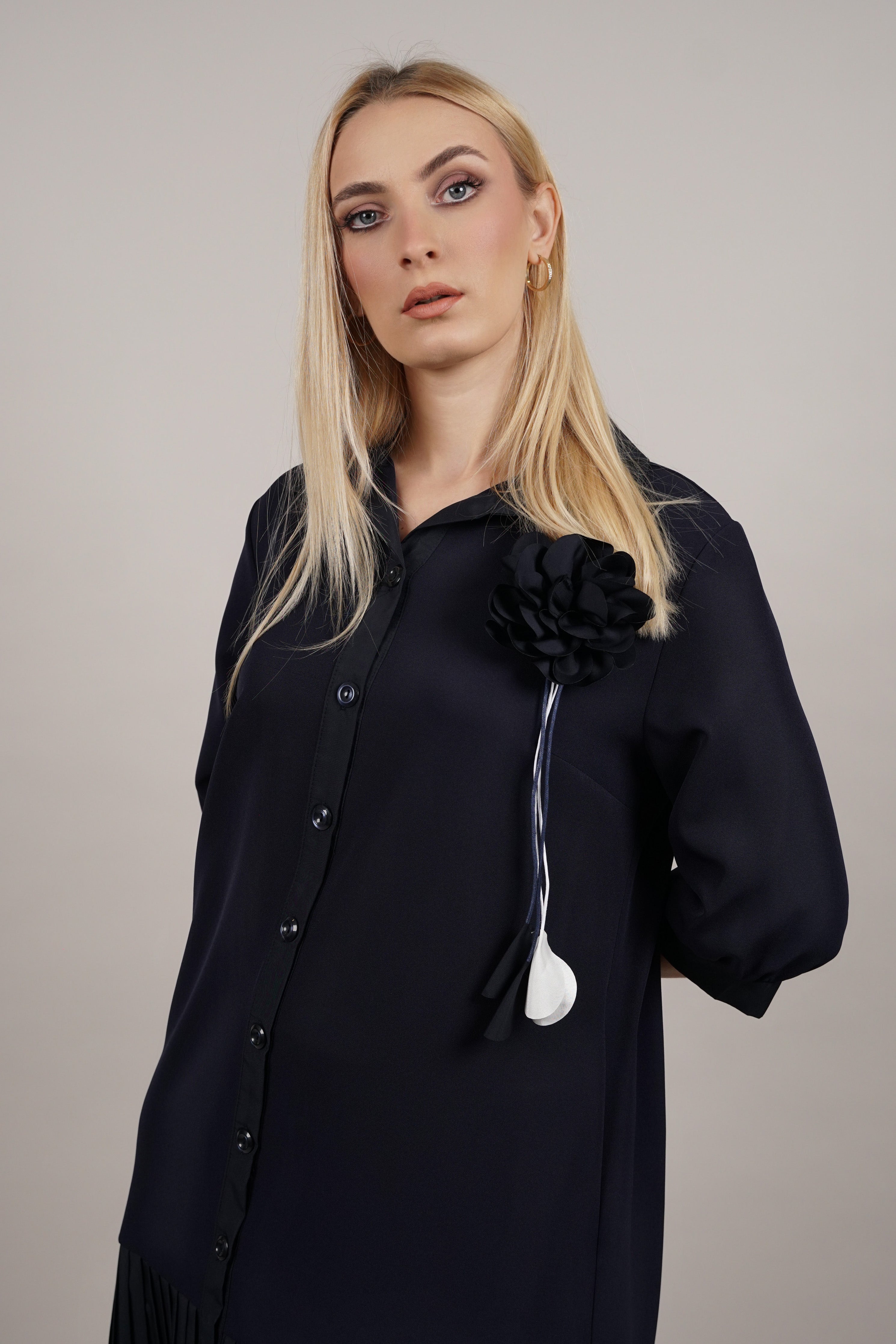 Charm - teget haljina sa uklonjivim detaljem