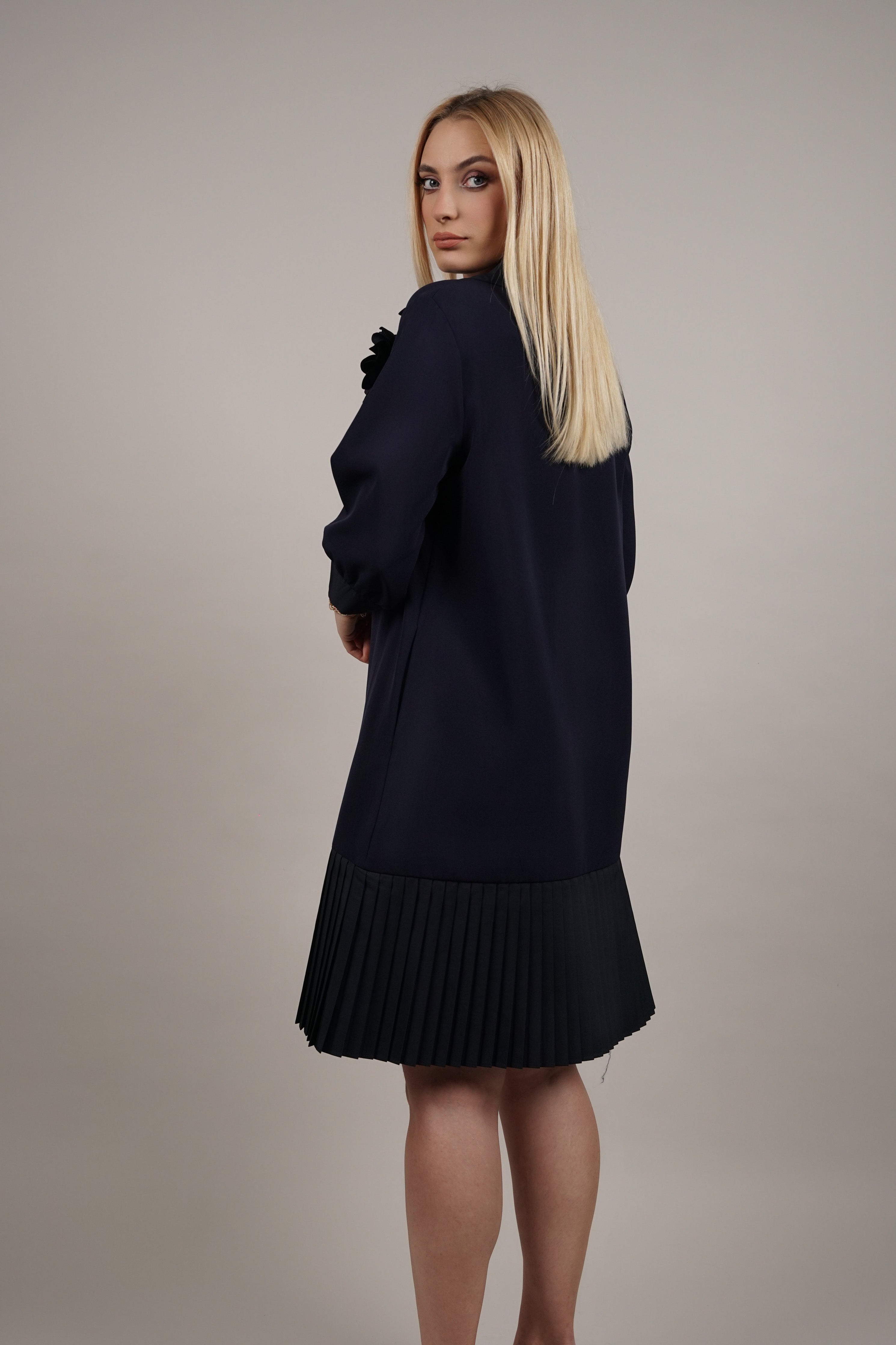 Charm - teget haljina sa uklonjivim detaljem