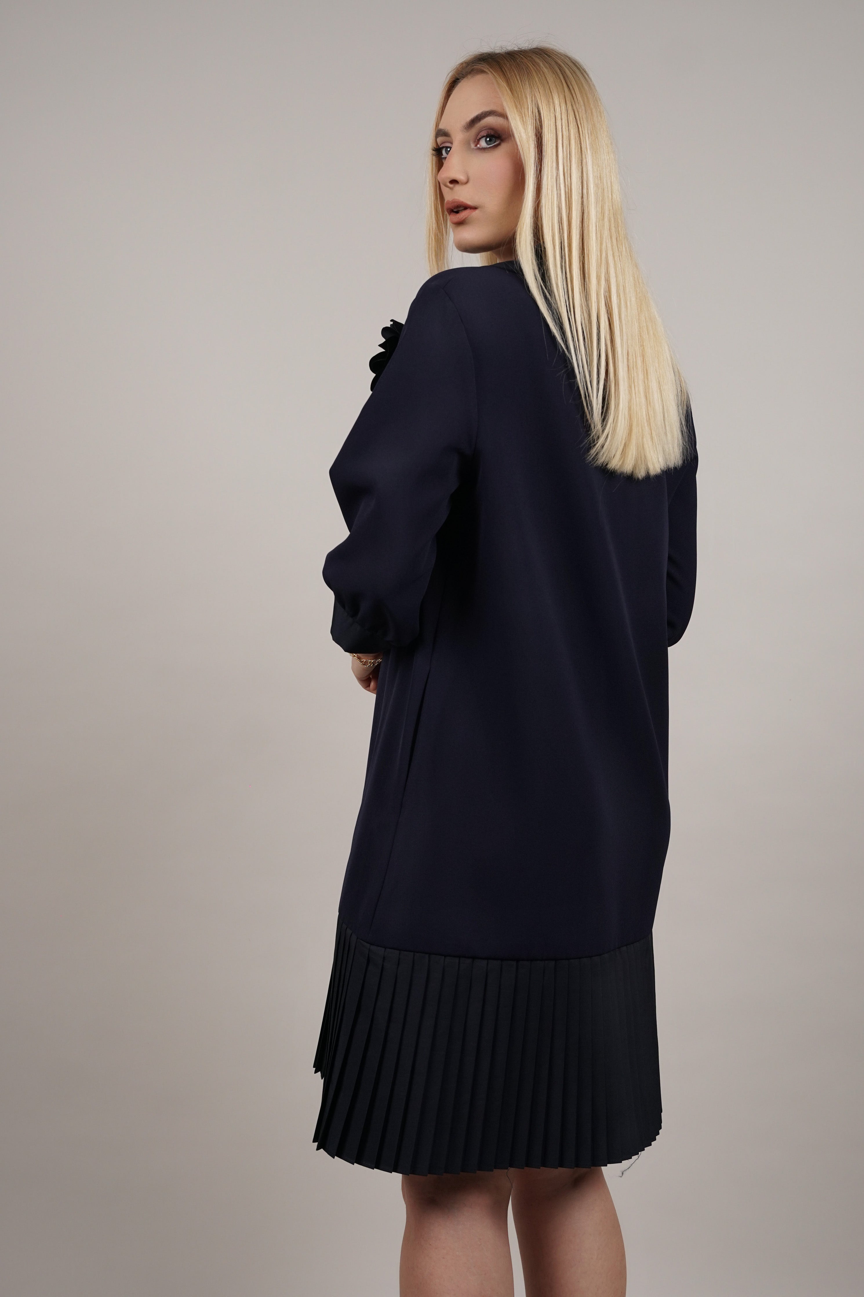 Charm - teget haljina sa uklonjivim detaljem