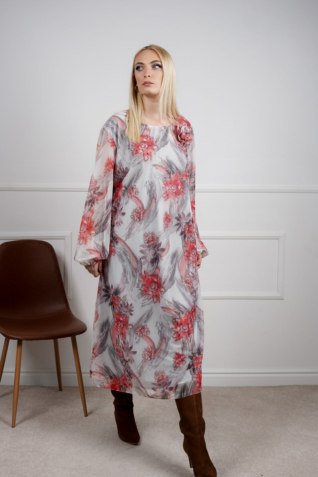 Nola haljina - lepršav šarm u veličinama: 50 52 54