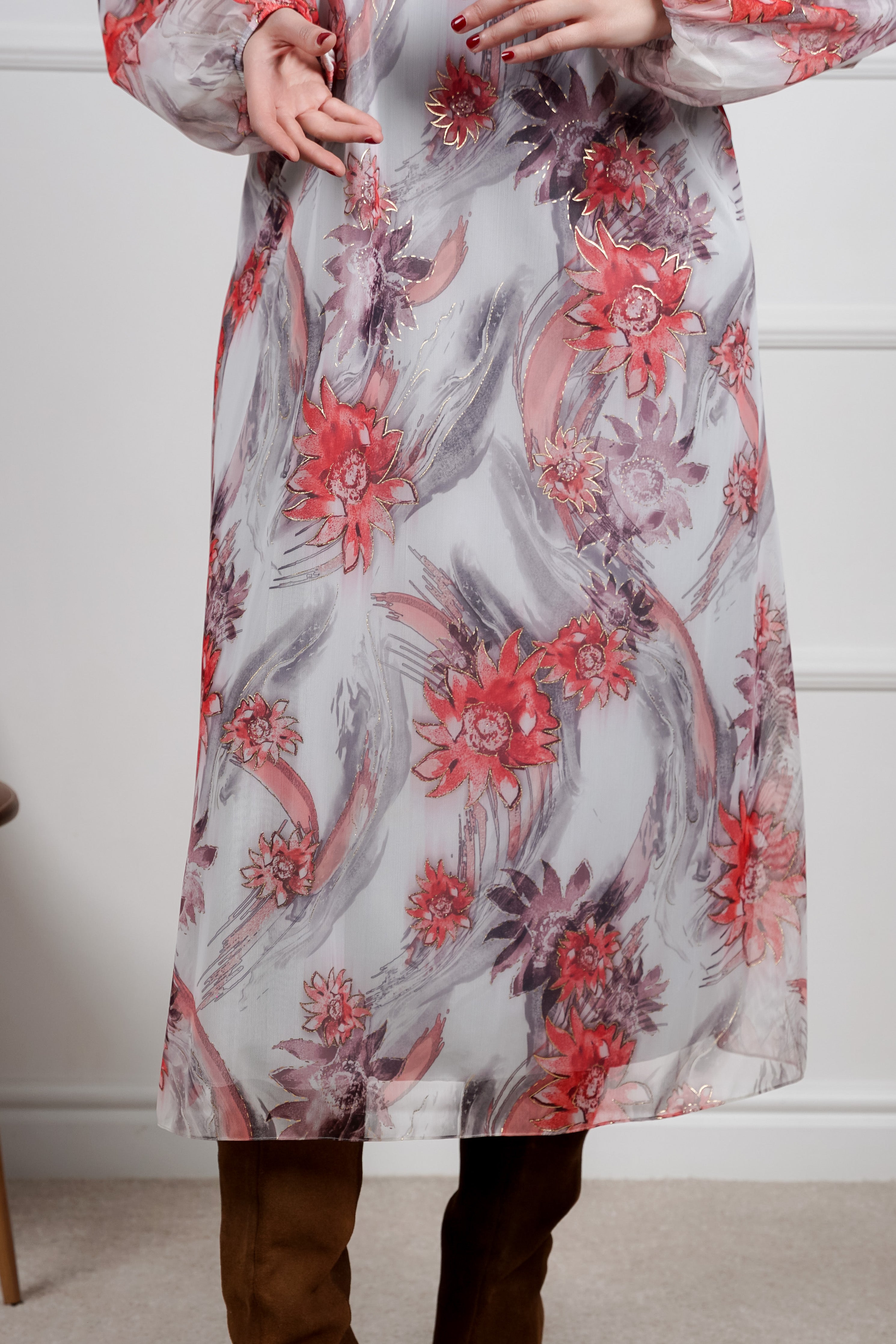 Nola haljina - lepršav šarm u veličinama: 50 52 54