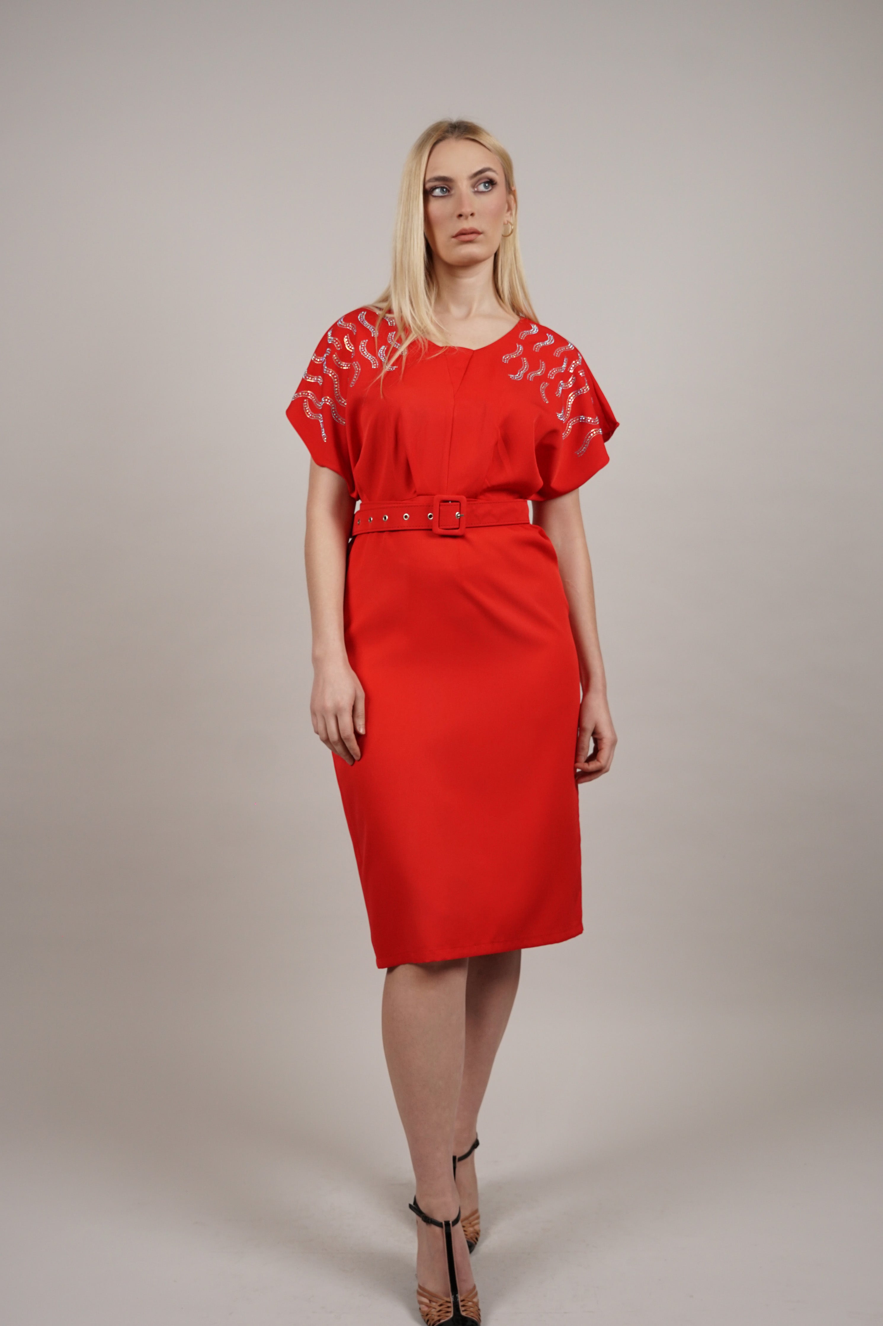 Valencia - haljina sa diskretnim detaljima