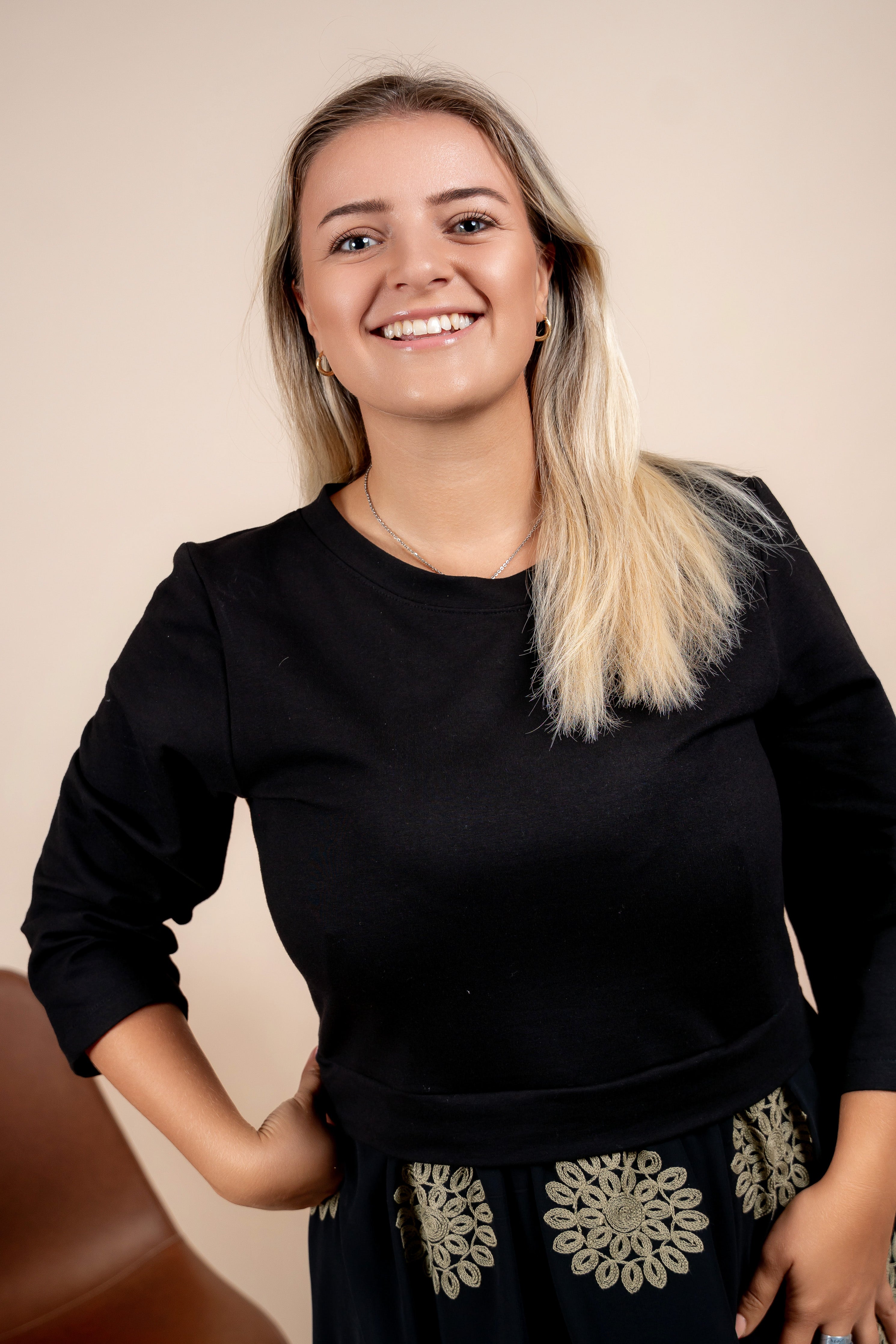 Alegra – haljina sa unikatnim vezom