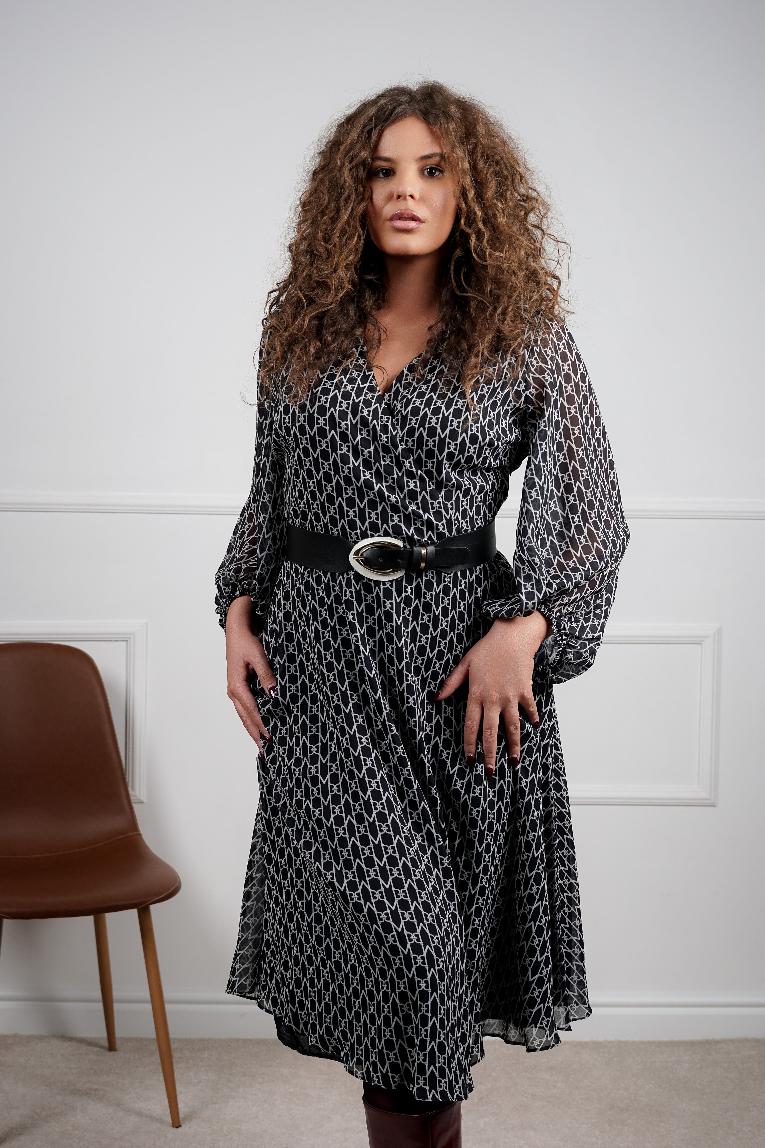 Elena haljina – moderna klasika za svaki dan