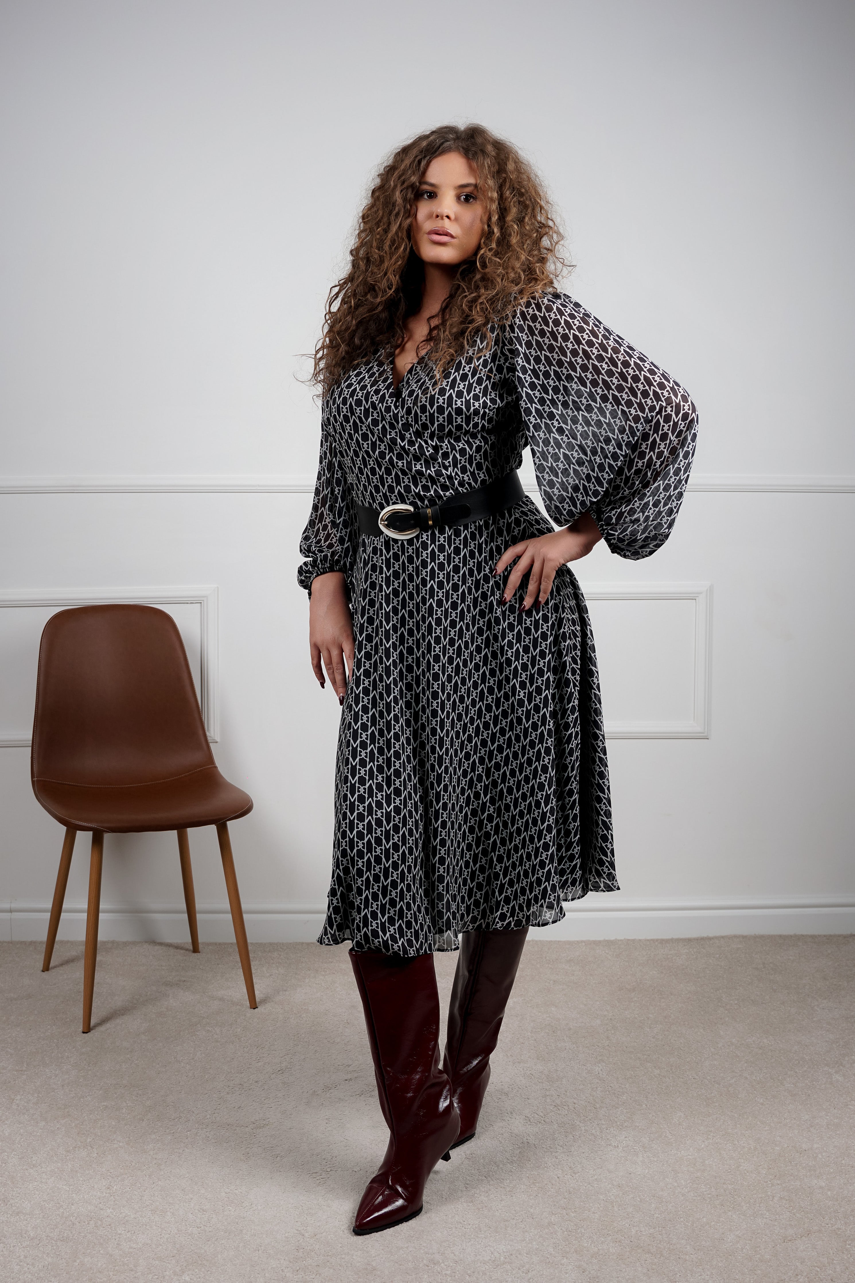 Elena haljina – moderna klasika za svaki dan