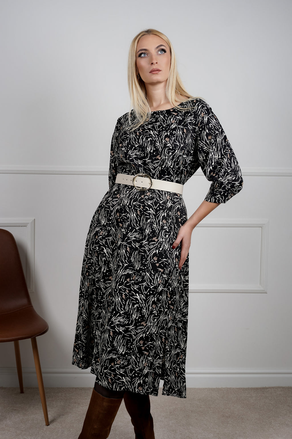 Jessie – svilenkasta haljina sa remenom