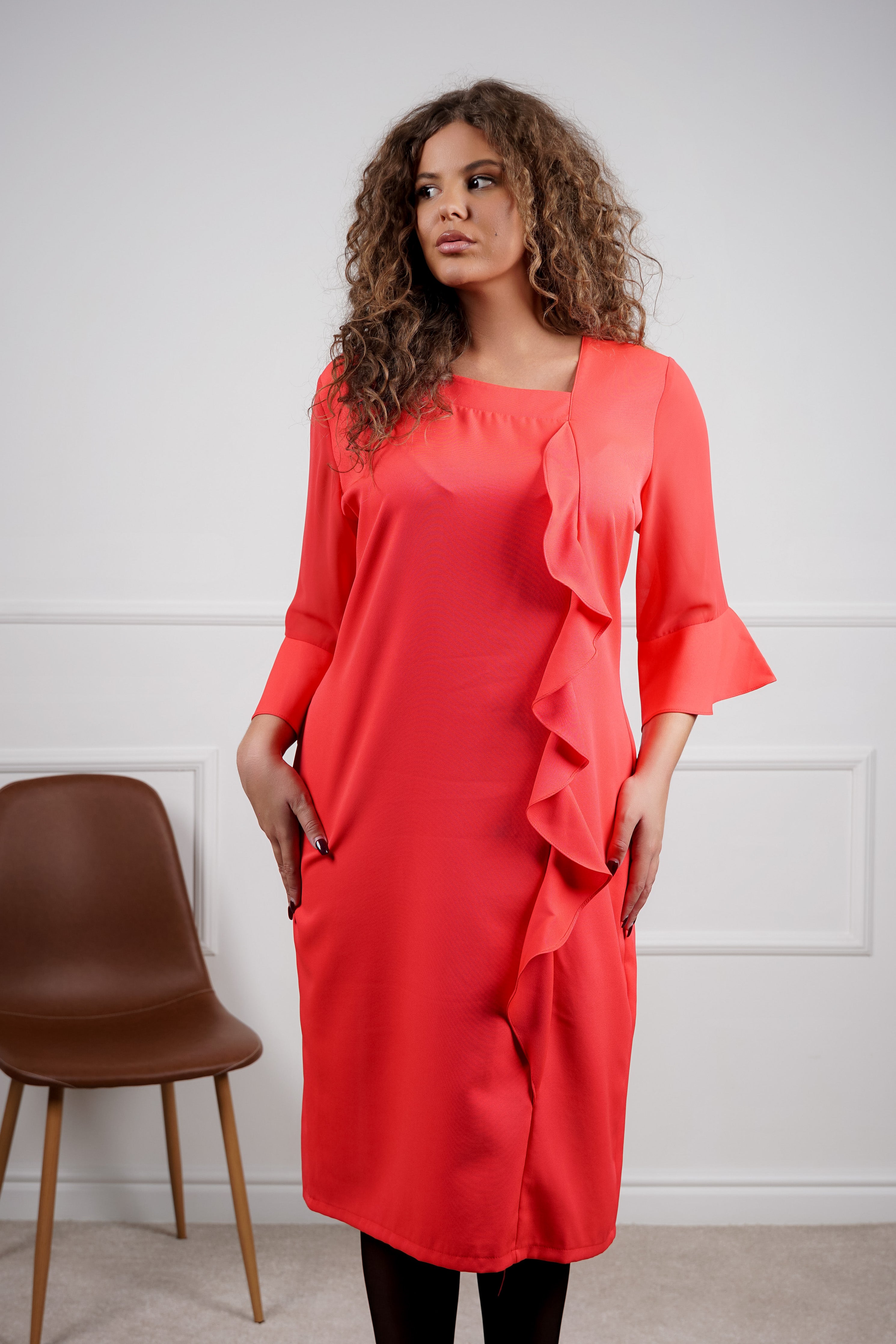 Isola - elegantna haljina u veličinama: 50 52 54