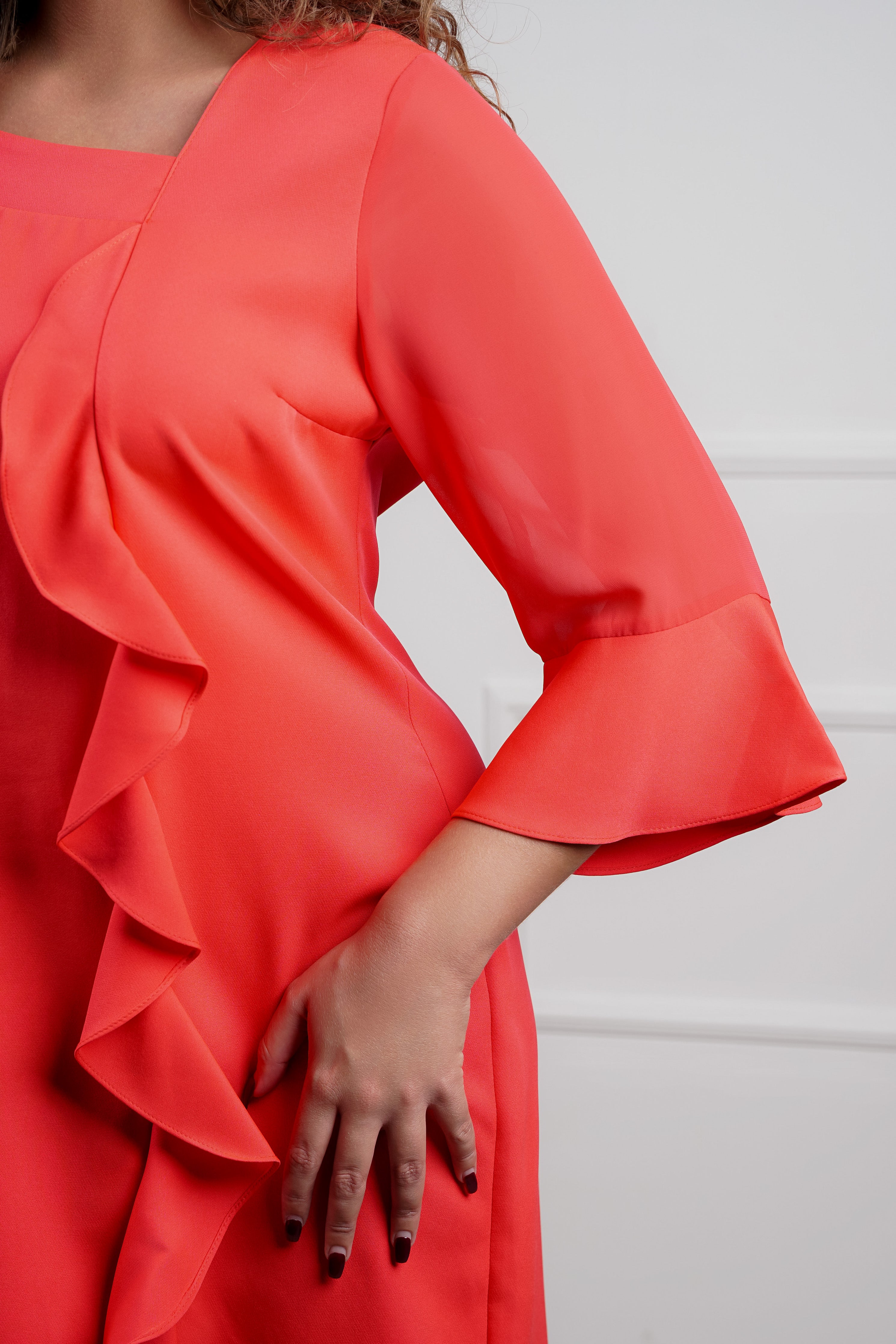 Isola - elegantna haljina u veličinama: 50 52 54