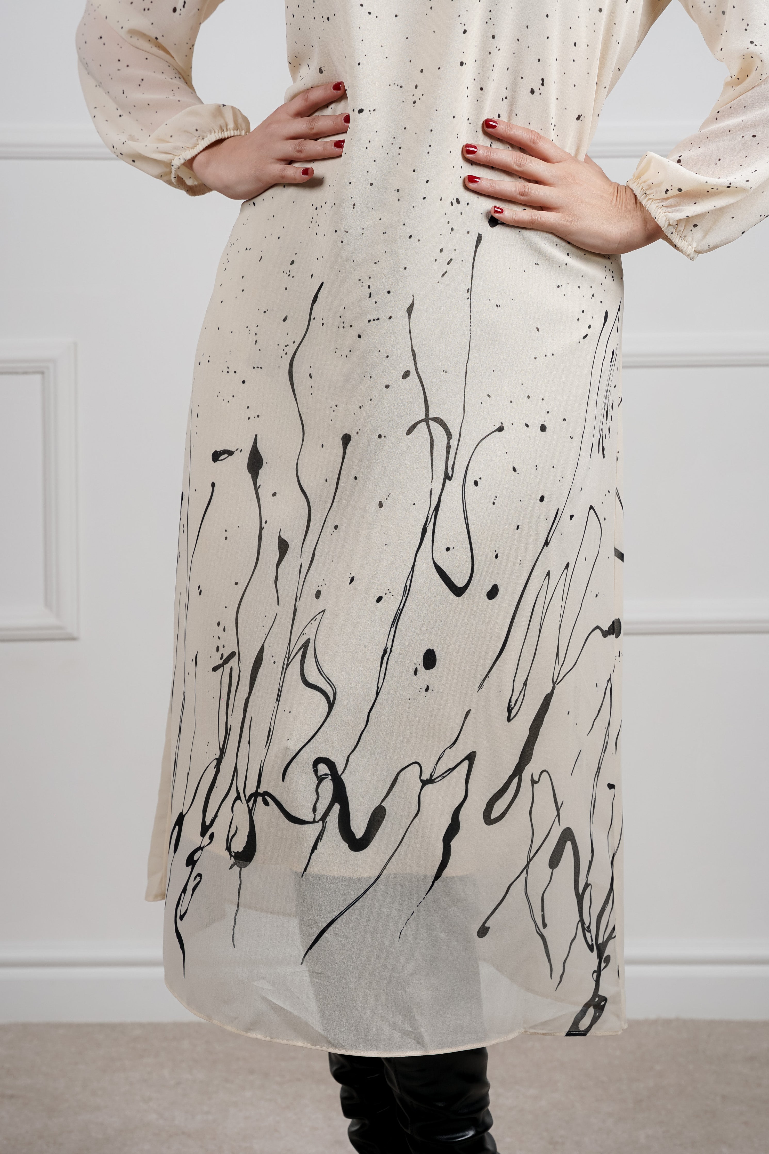 Noelle komplet – profinjena elegancija u prljavo bijeloj