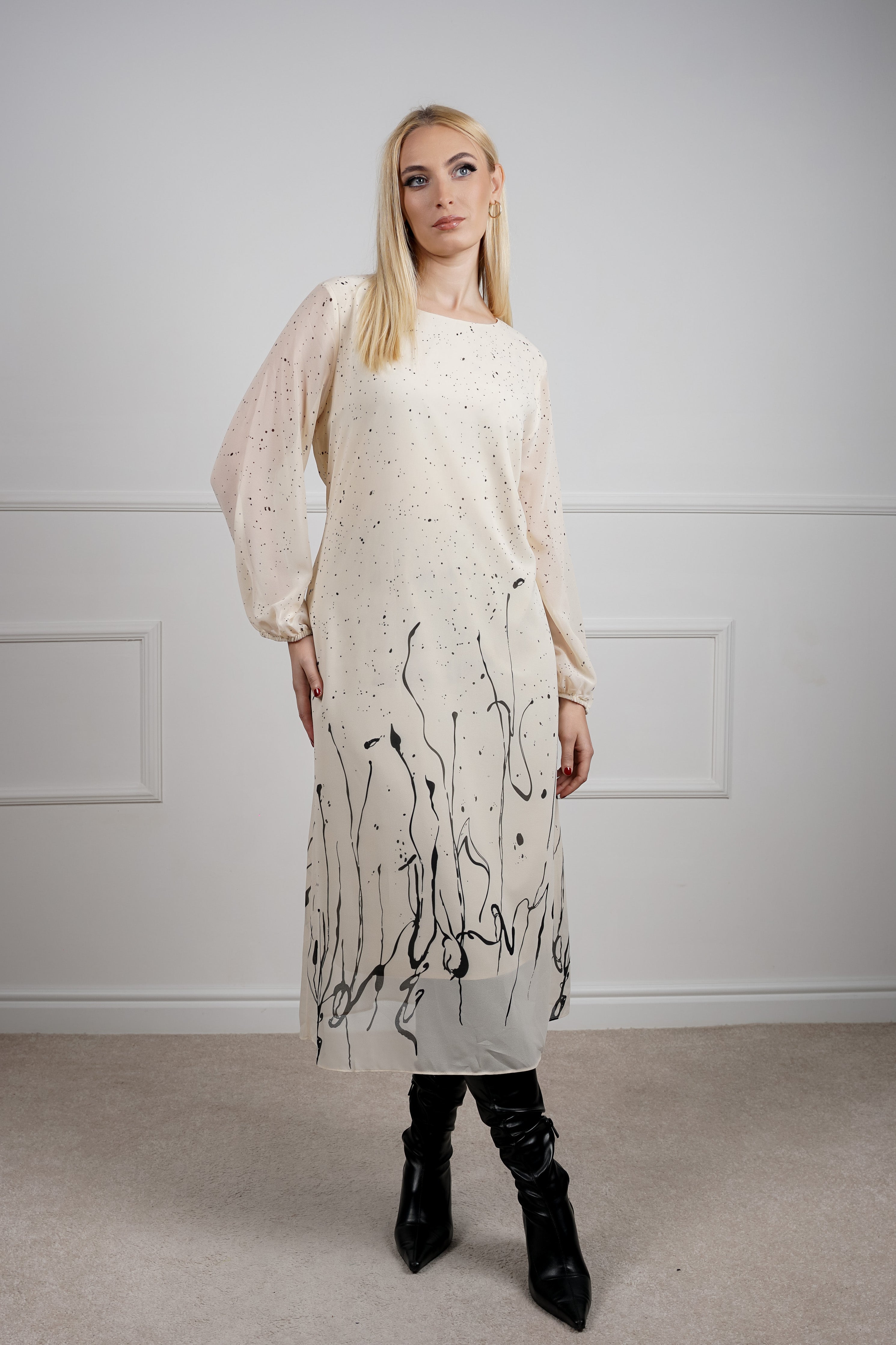 Noelle komplet – profinjena elegancija u prljavo bijeloj