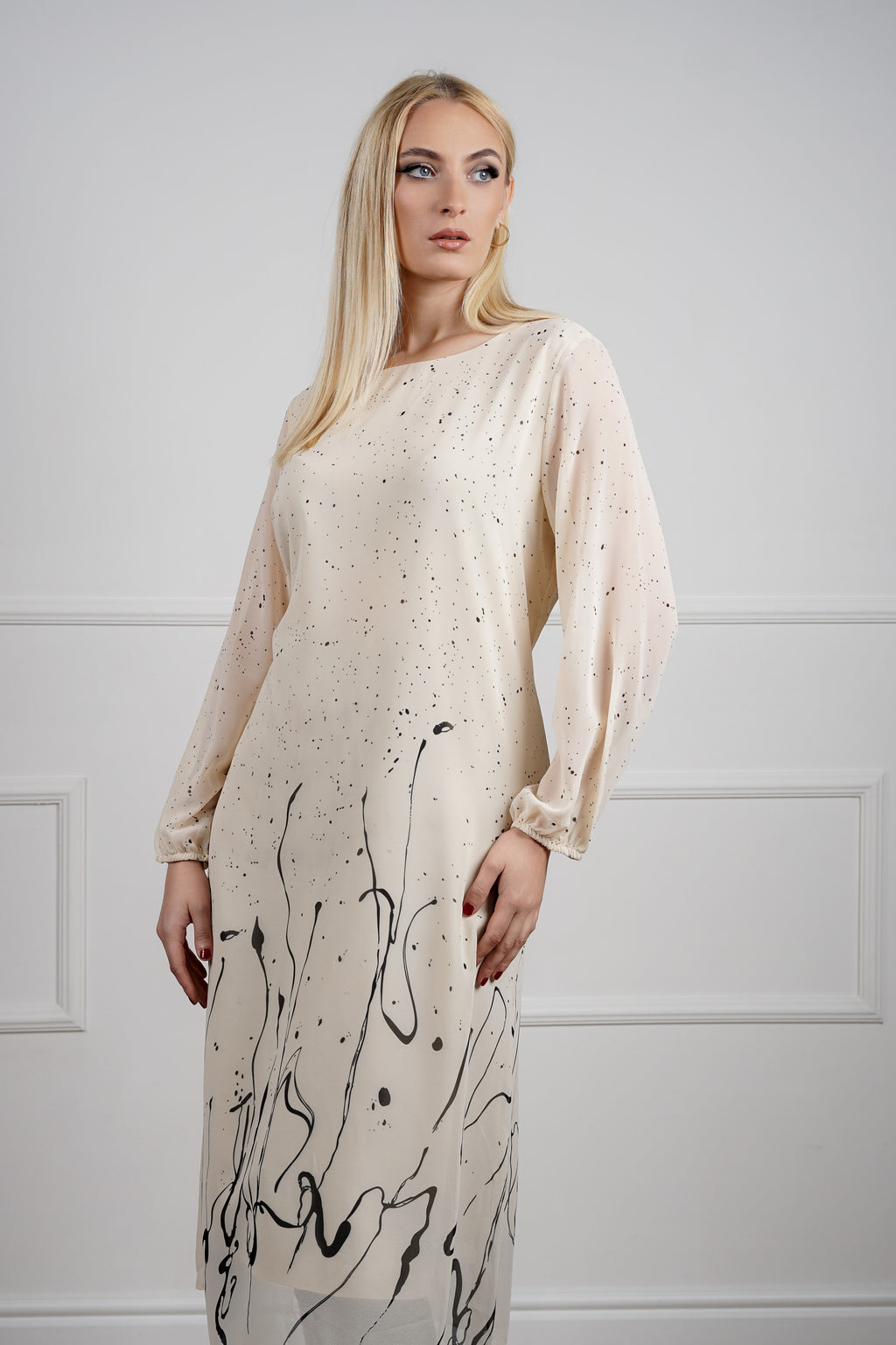 Noelle komplet – profinjena elegancija u prljavo bijeloj