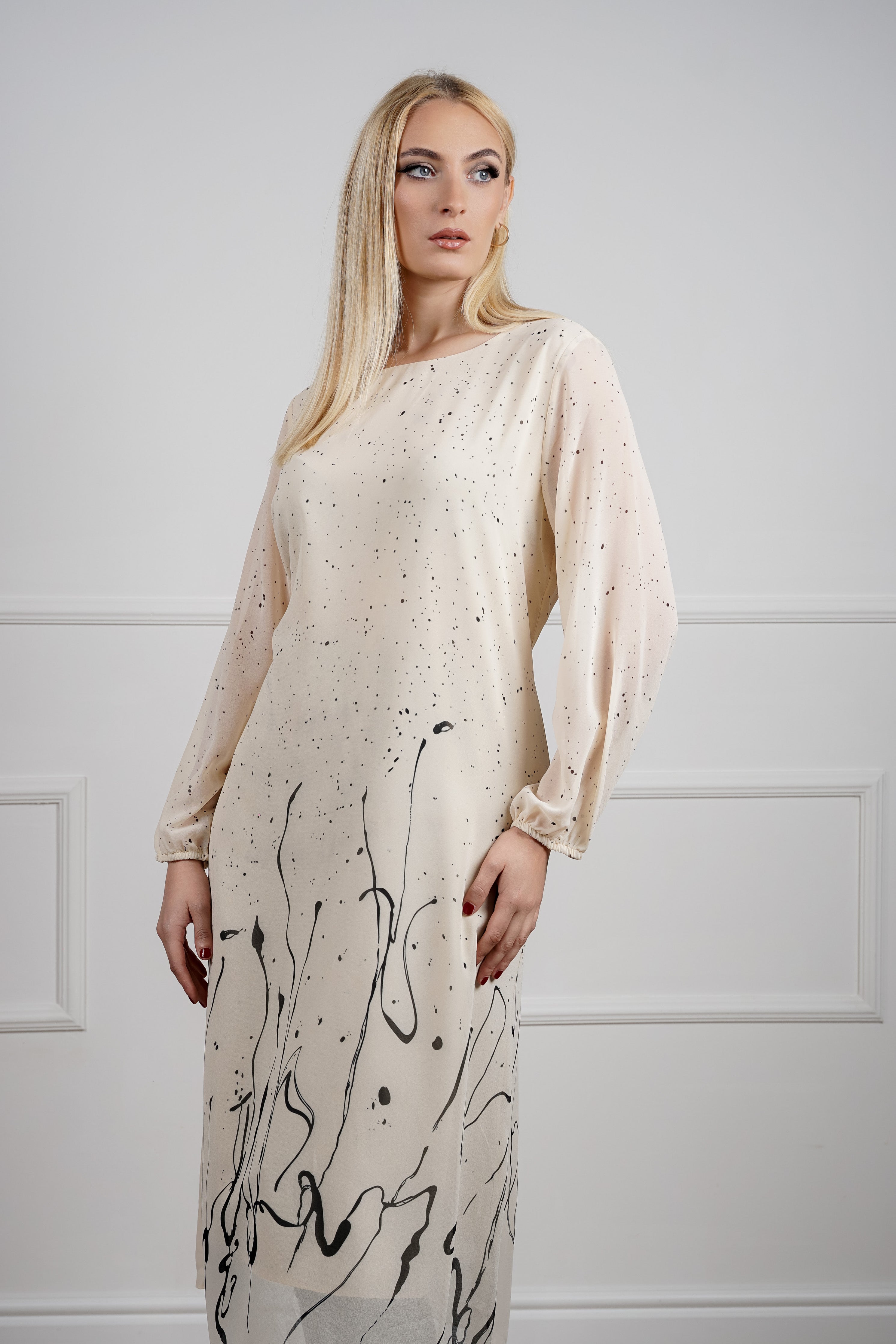 Noelle komplet – profinjena elegancija u prljavo bijeloj