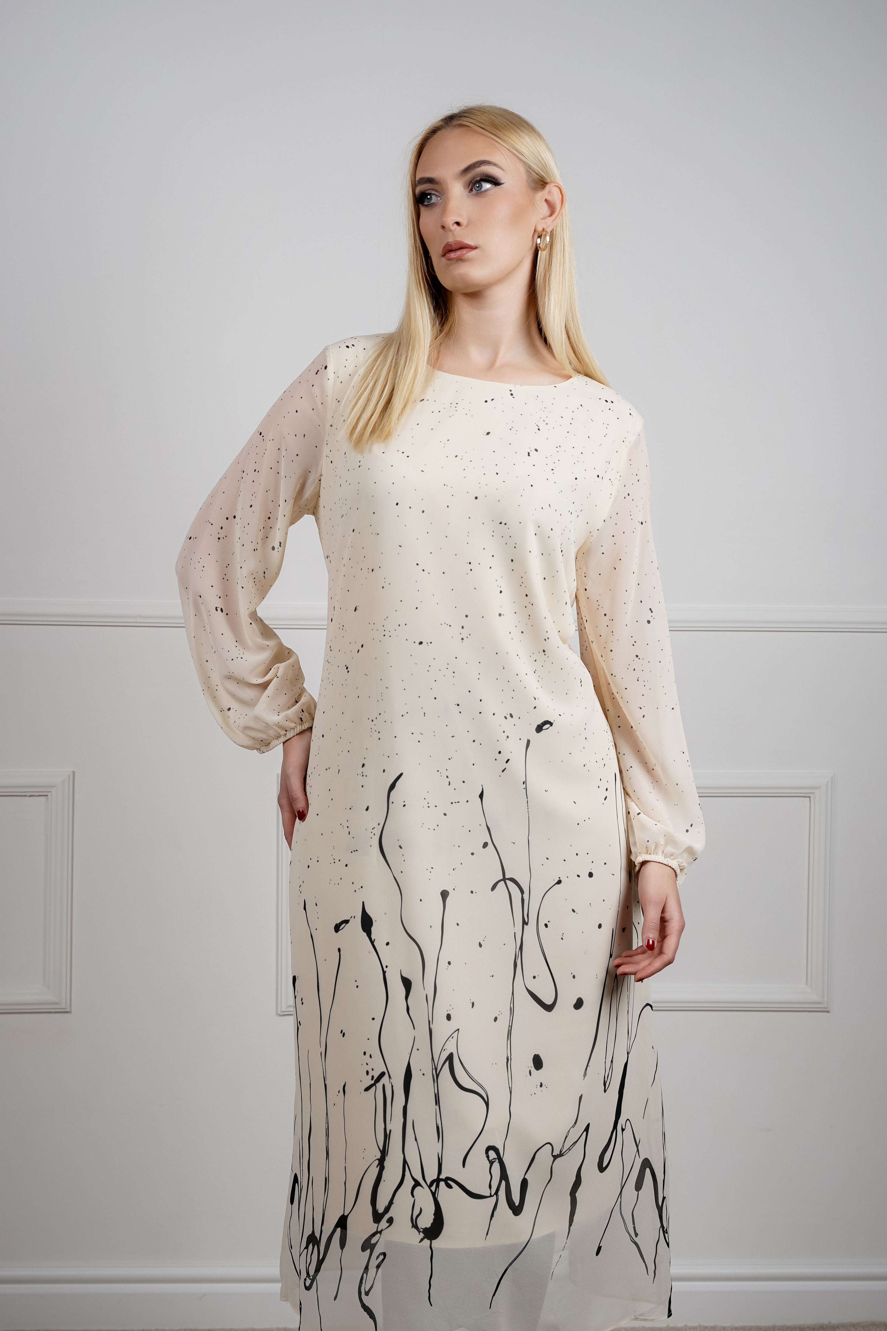 Noelle komplet – profinjena elegancija u prljavo bijeloj