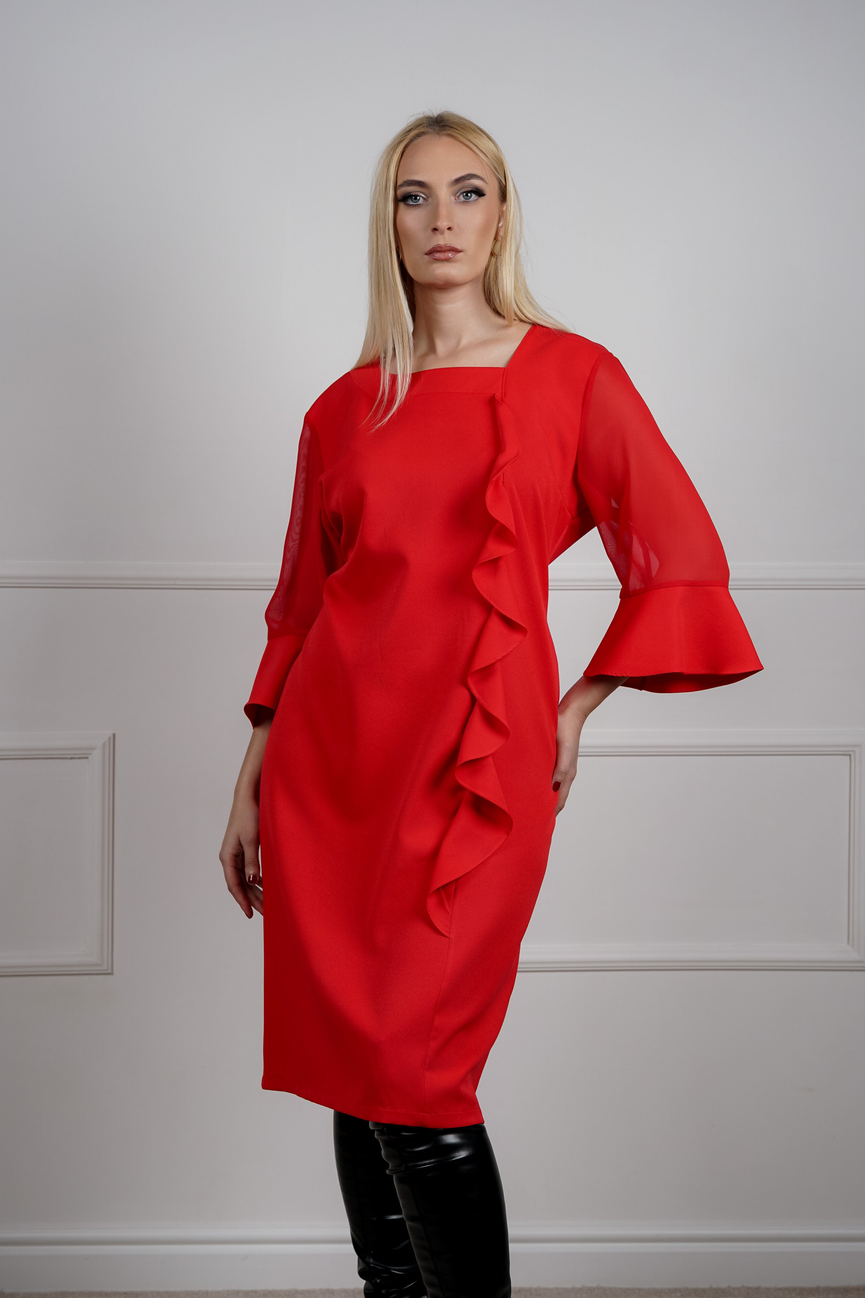 Isola - elegantna haljina u veličinama: 50 52 54